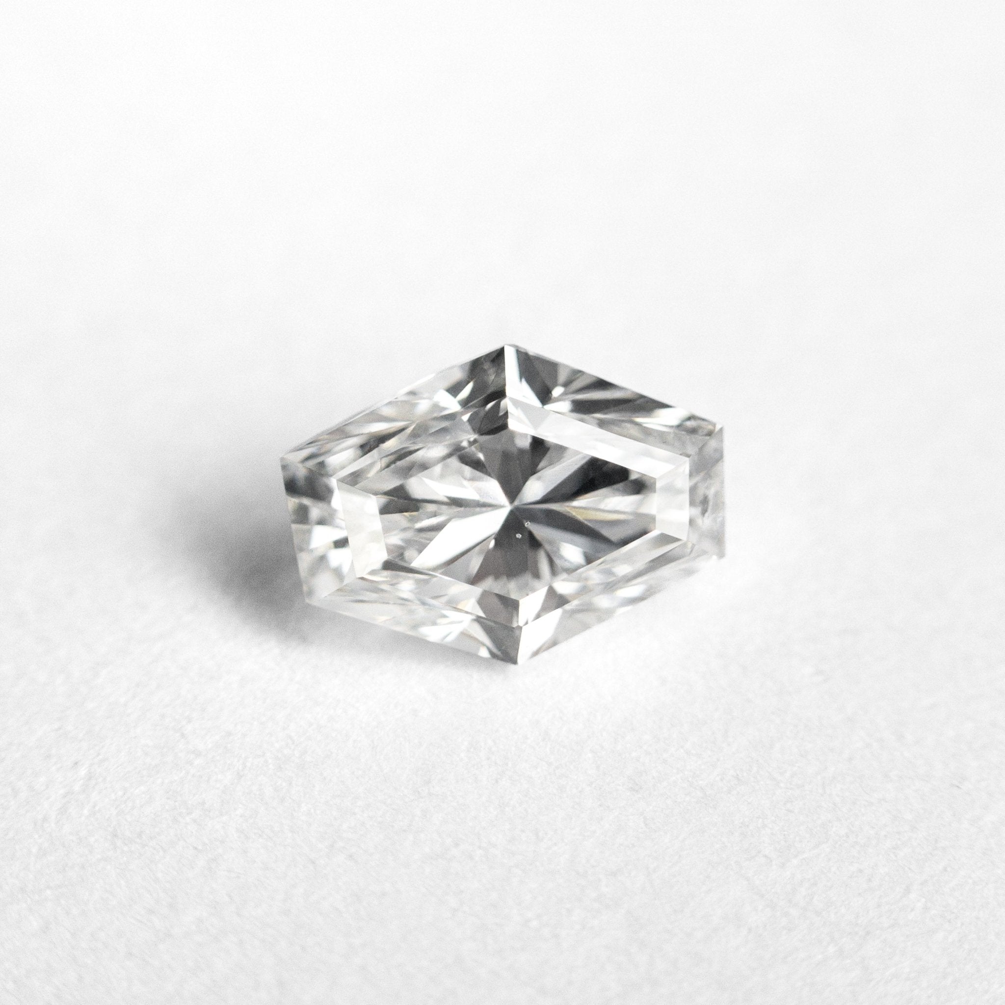 1.00ct 7.36x5.28x3.78mm GIA SI2 E Hexagon Brilliant 23901 - 01 - MTD