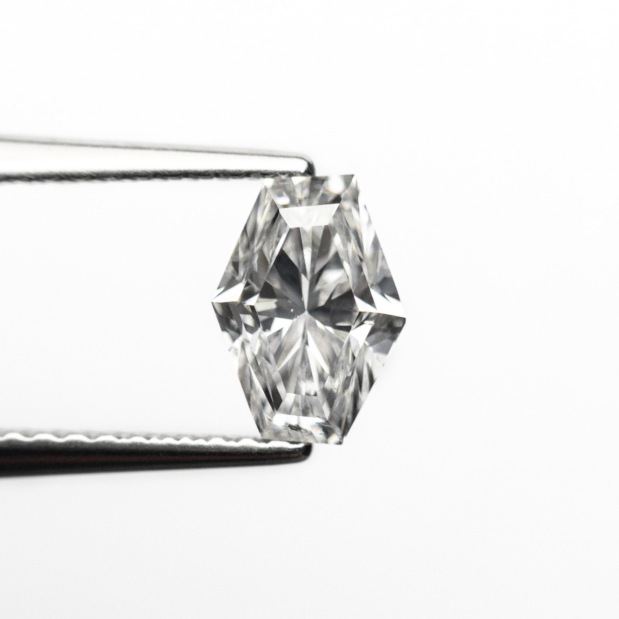 1.00ct 7.36x5.28x3.78mm GIA SI2 E Hexagon Brilliant 23901 - 01 - MTD