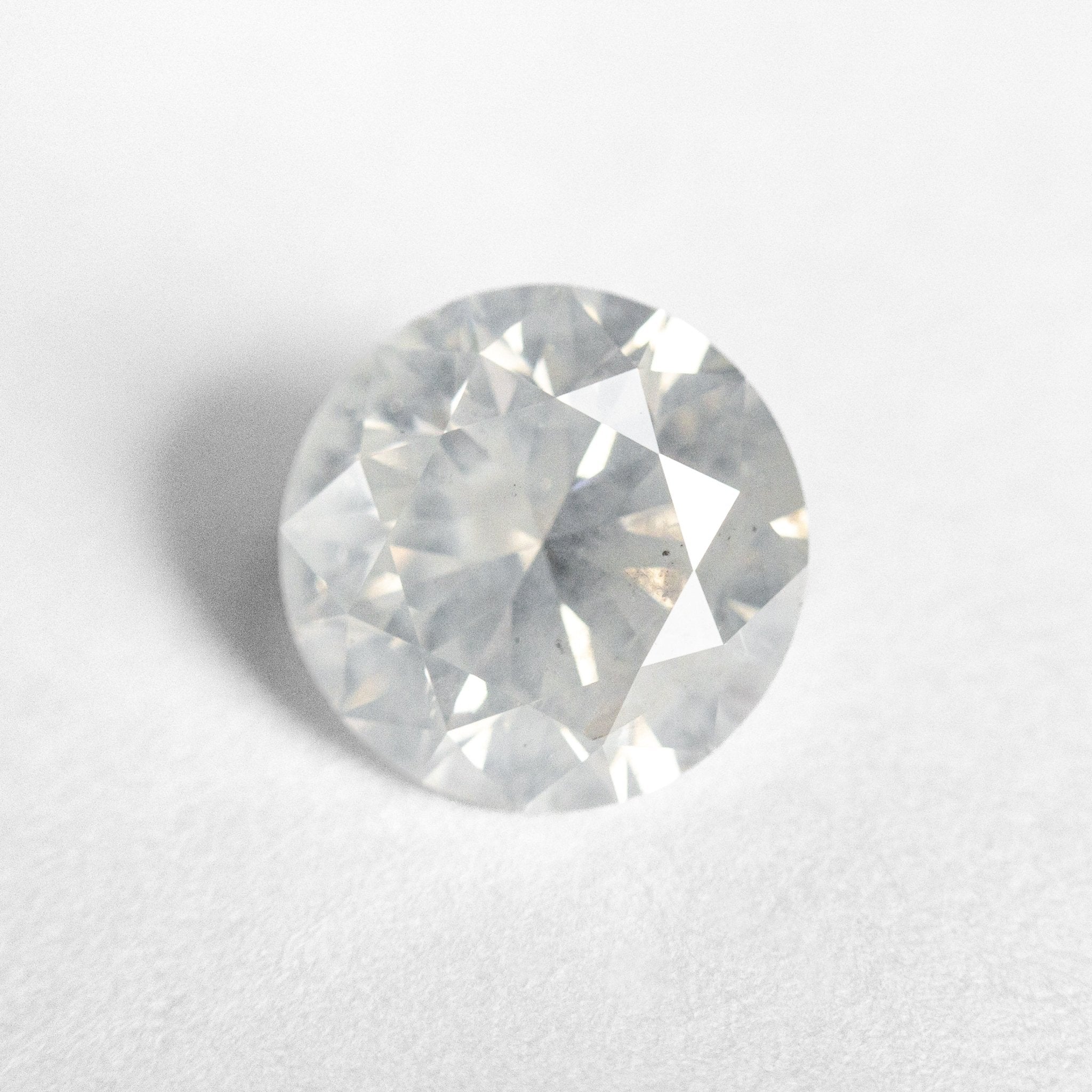2.02ct 8.06x8.04x4.98mm Fancy White Round Brilliant 24079 - 01 - MTD