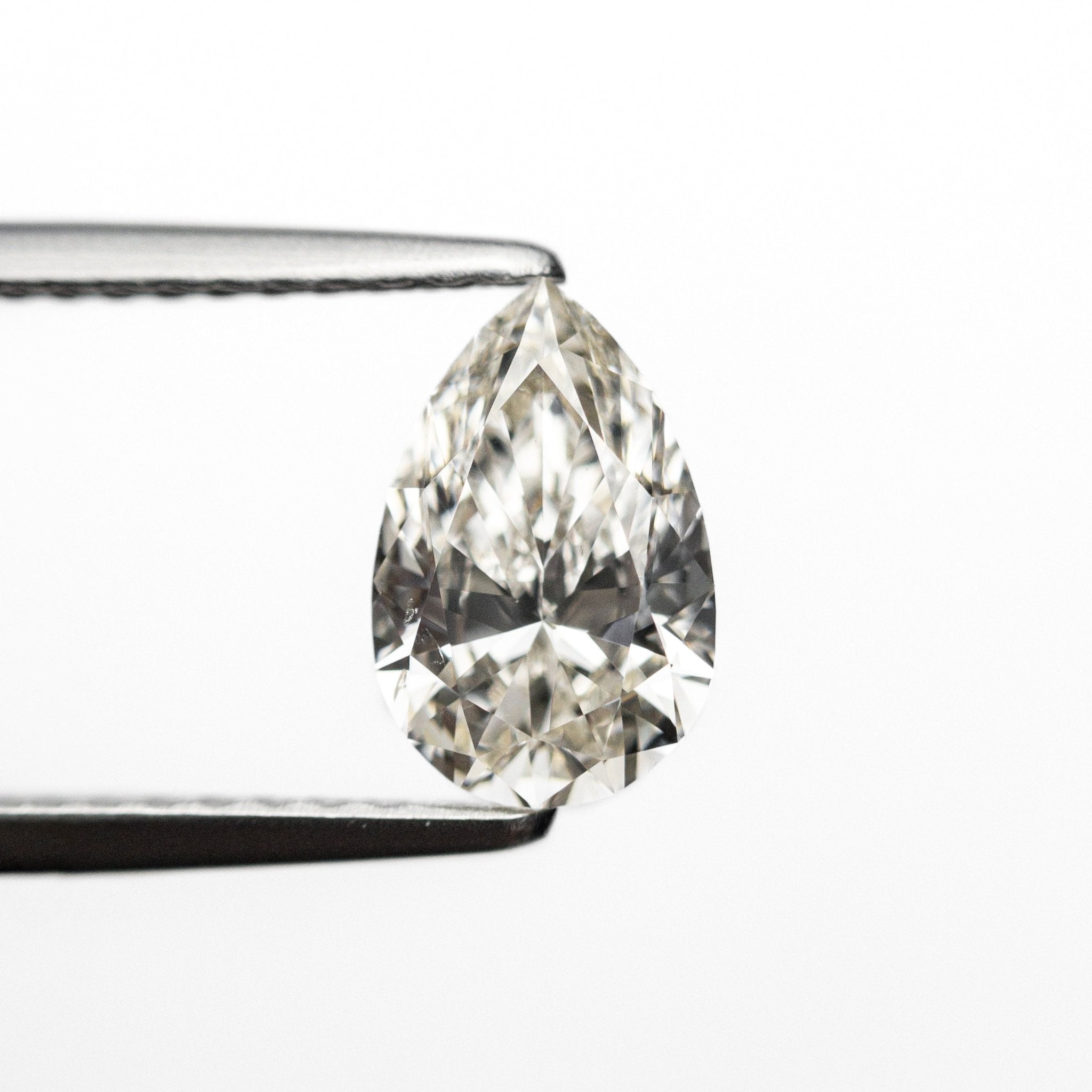 0.91ct 8.19x5.30x3.21mm VS2 C1 Pear Brilliant 24194-07 - MTD