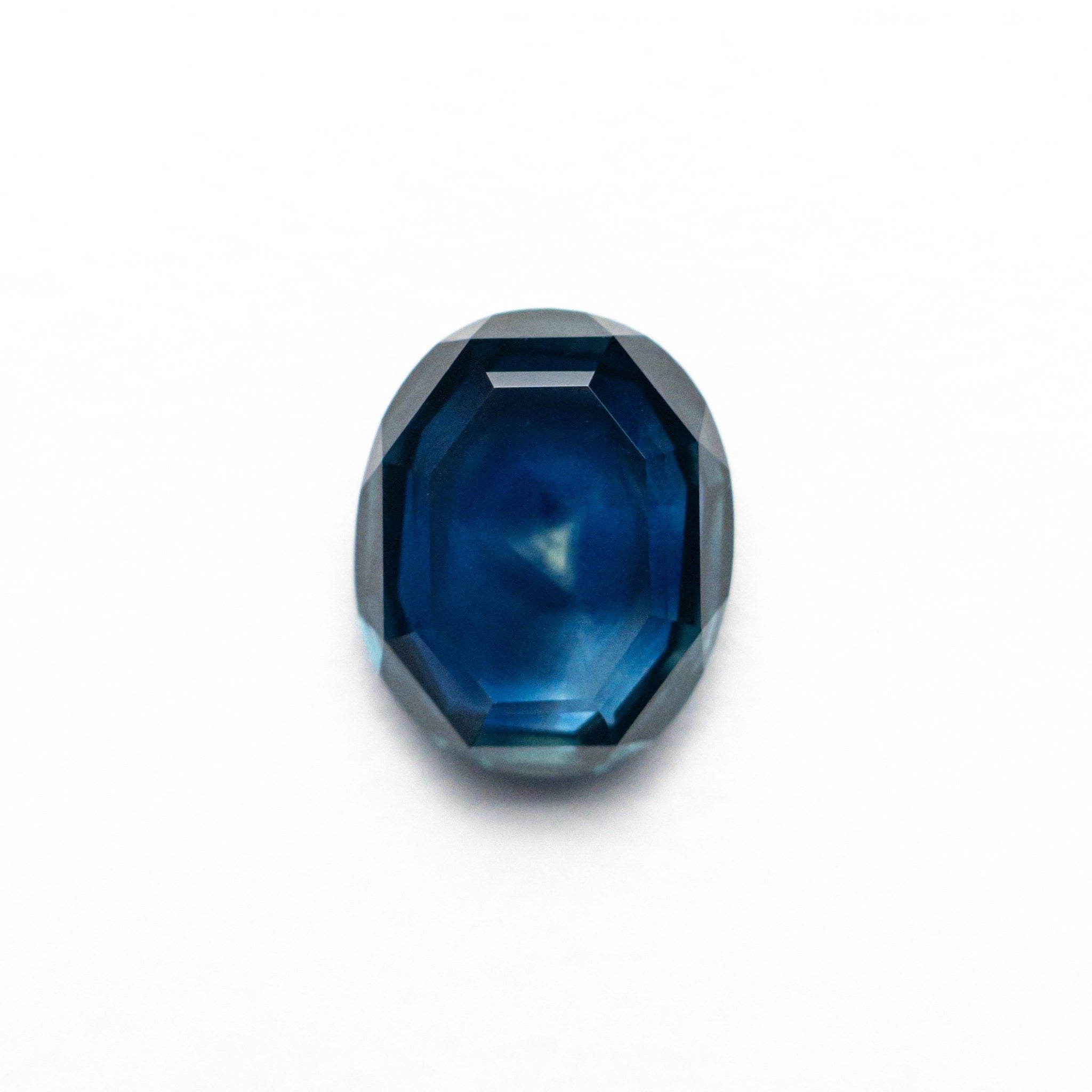 1.92ct 8.42x6.83x2.82mm Oval Portrait Cut Sapphire 24197 - 04 - MTD
