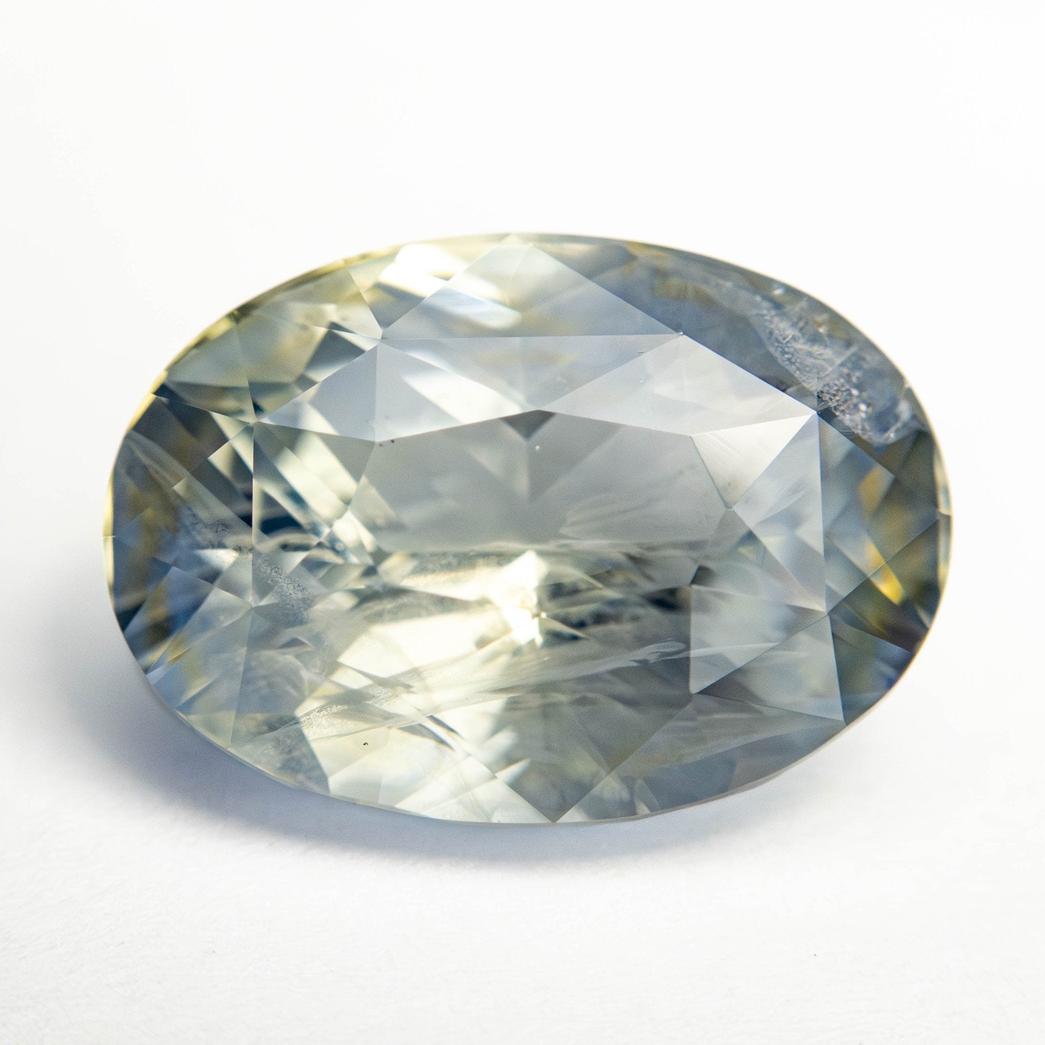 10.67ct 15.26x10.82x7.63mm Oval Brilliant Sapphire 24355-01 - MTD