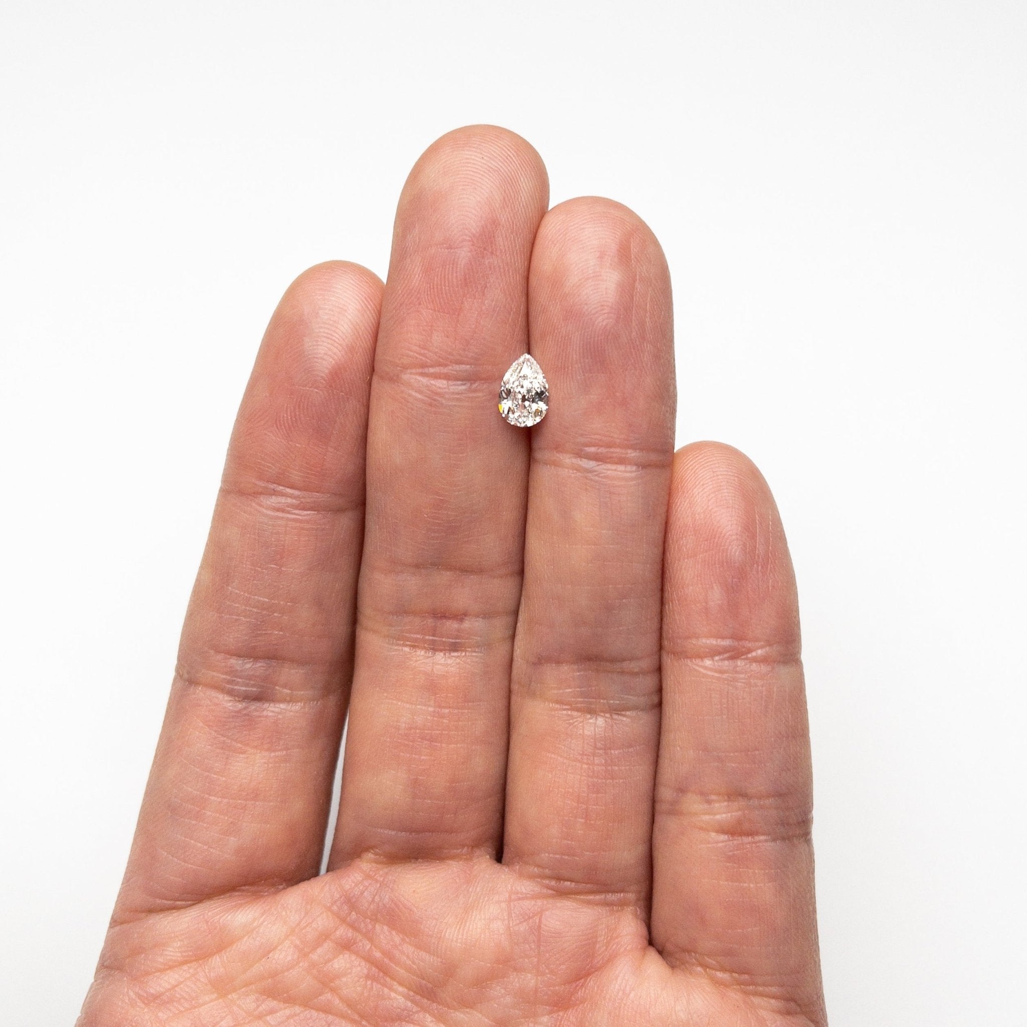 0.71ct 7.35x5.03x2.77mm GIA VVS1 F Pear Brilliant 24447 - 01 - MTD
