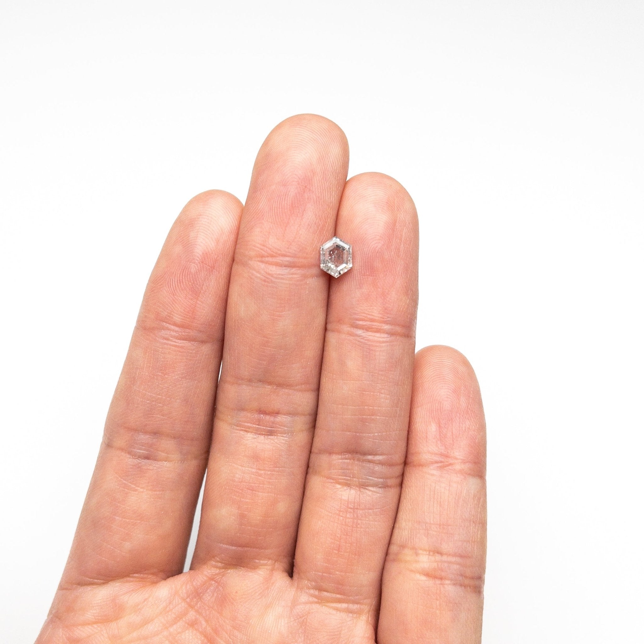 0.86ct 6.71x5.11x2.89mm Hexagon Step Cut 🇨🇦 24588 - 01 - MTD