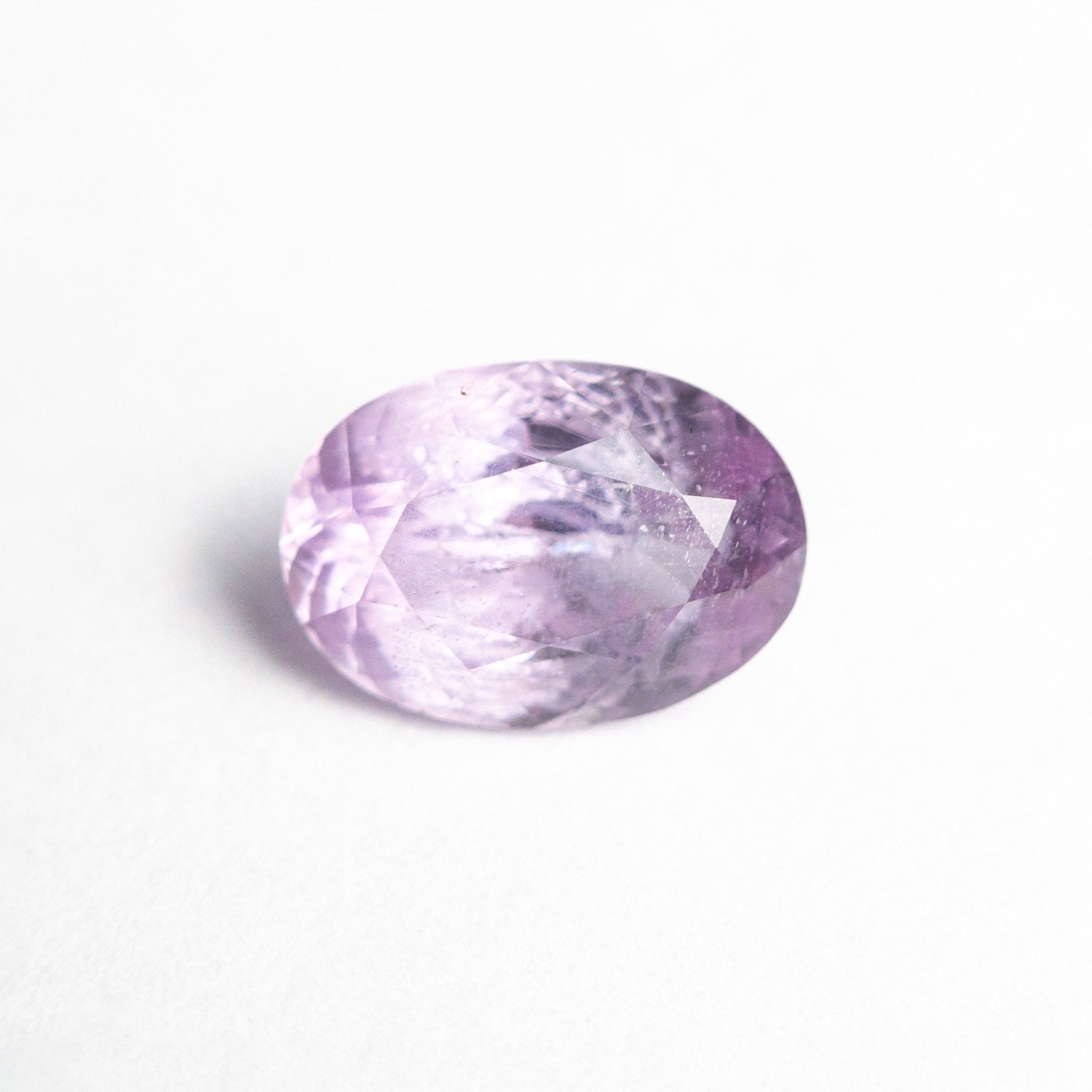 1.69ct 8.29x5.81x4.19mm Oval Brilliant Sapphire 24680-01 - MTD