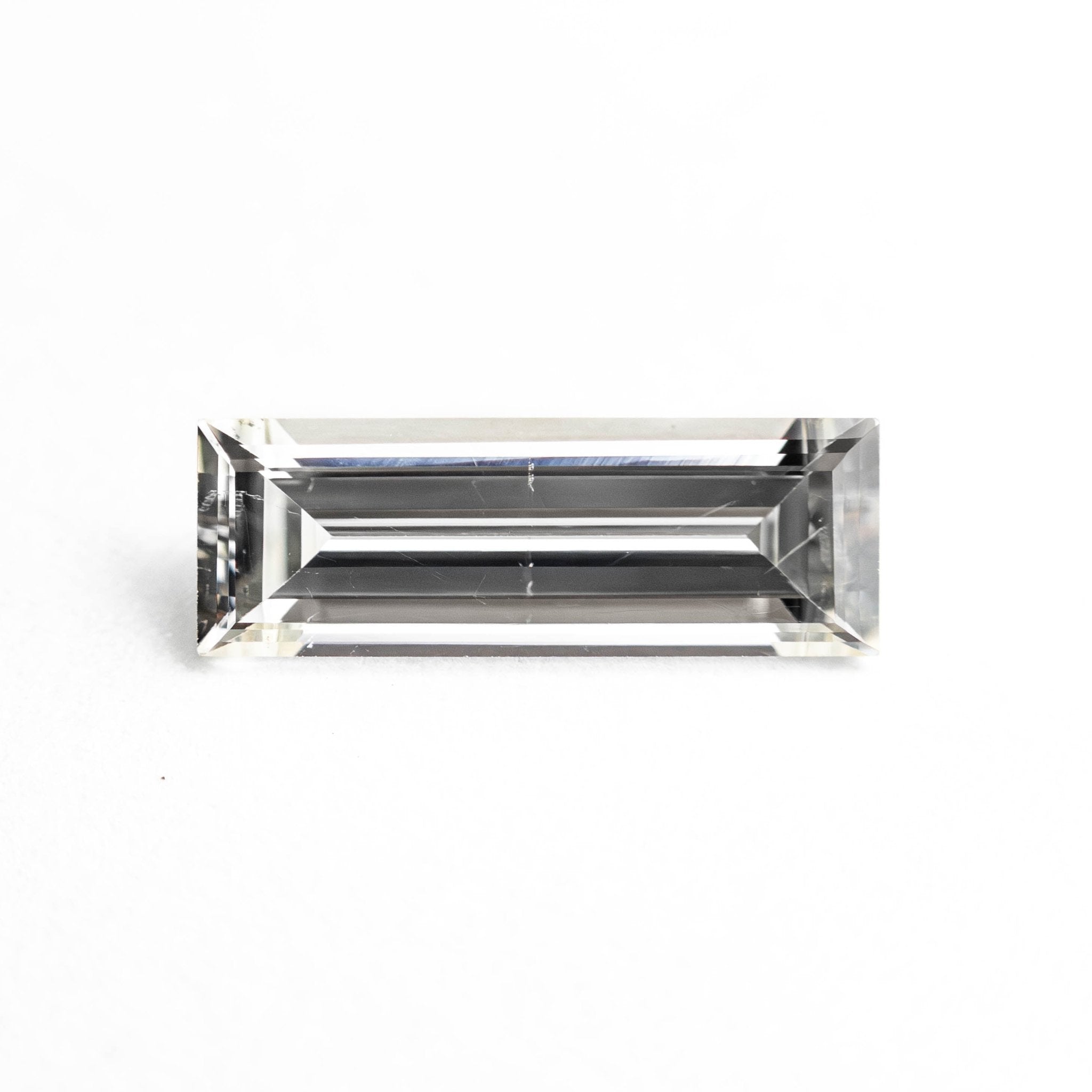0.77ct 10.02x3.50x2.24mm SI1 J Baguette Step Cut 24699 - 01 - MTD