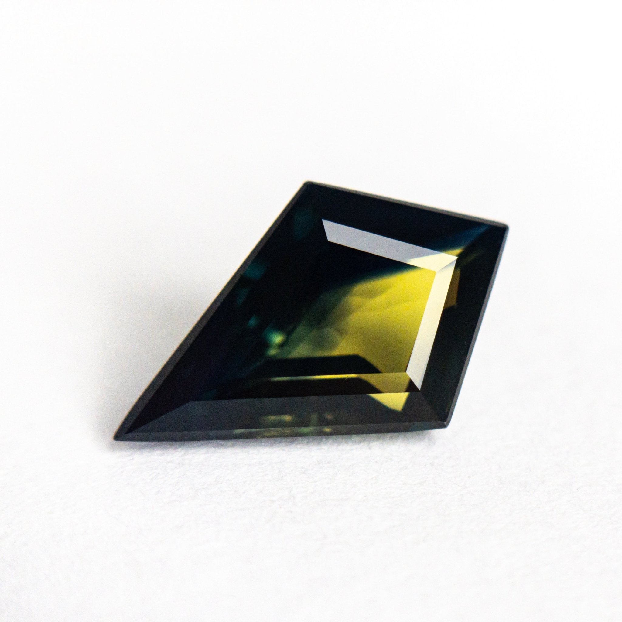 3.16ct 13.30x8.36x4.72mm Kite Step Cut Sapphire 25111 - 01 - MTD