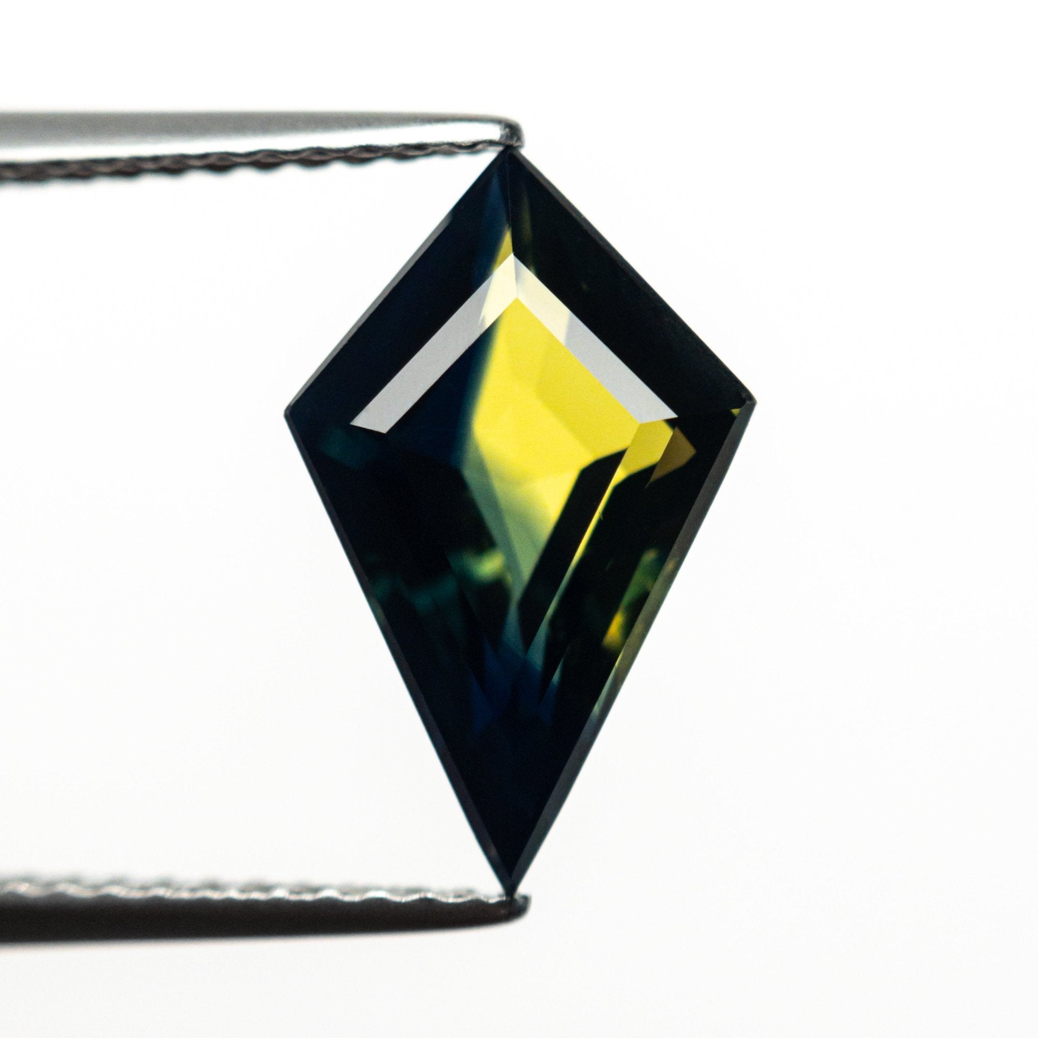 3.16ct 13.30x8.36x4.72mm Kite Step Cut Sapphire 25111 - 01 - MTD