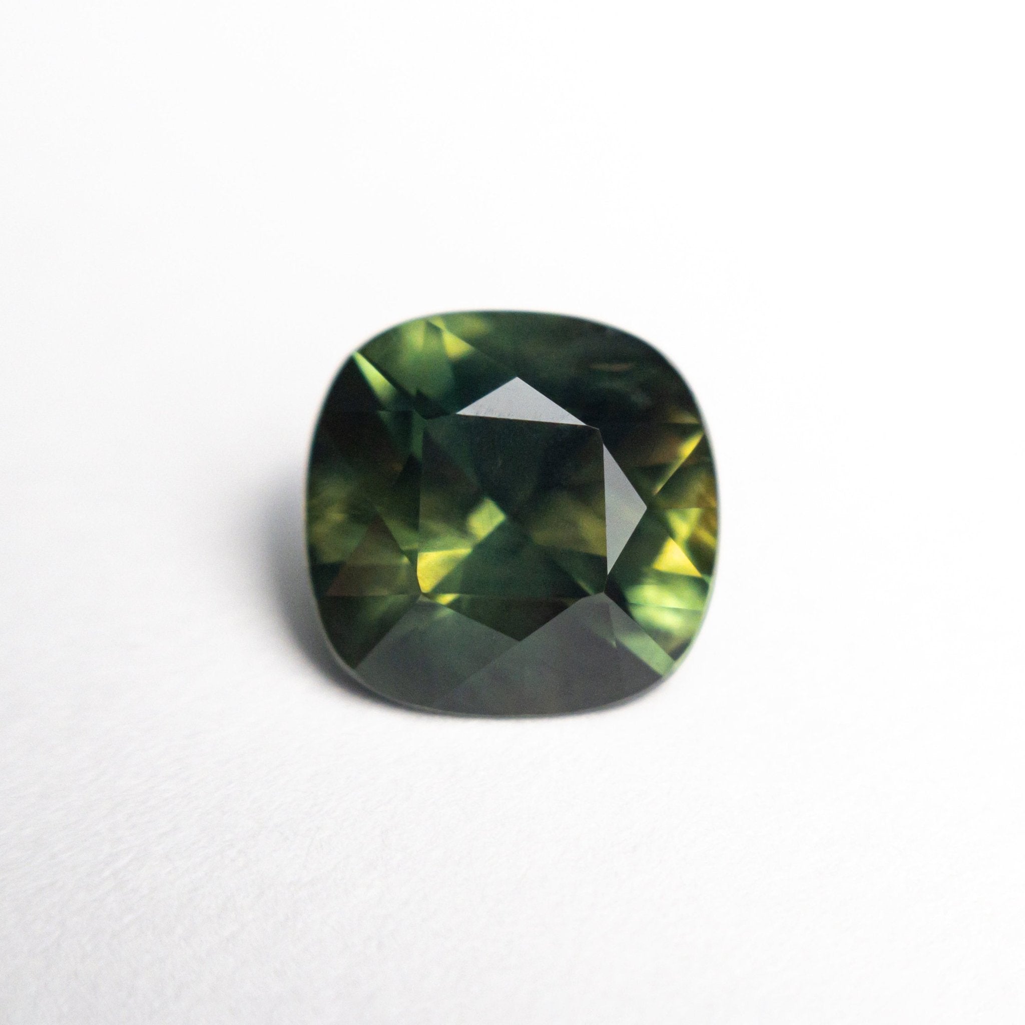 2.25ct 7.86x7.68x4.89mm Cushion Brilliant Sapphire 25119 - 01 - MTD