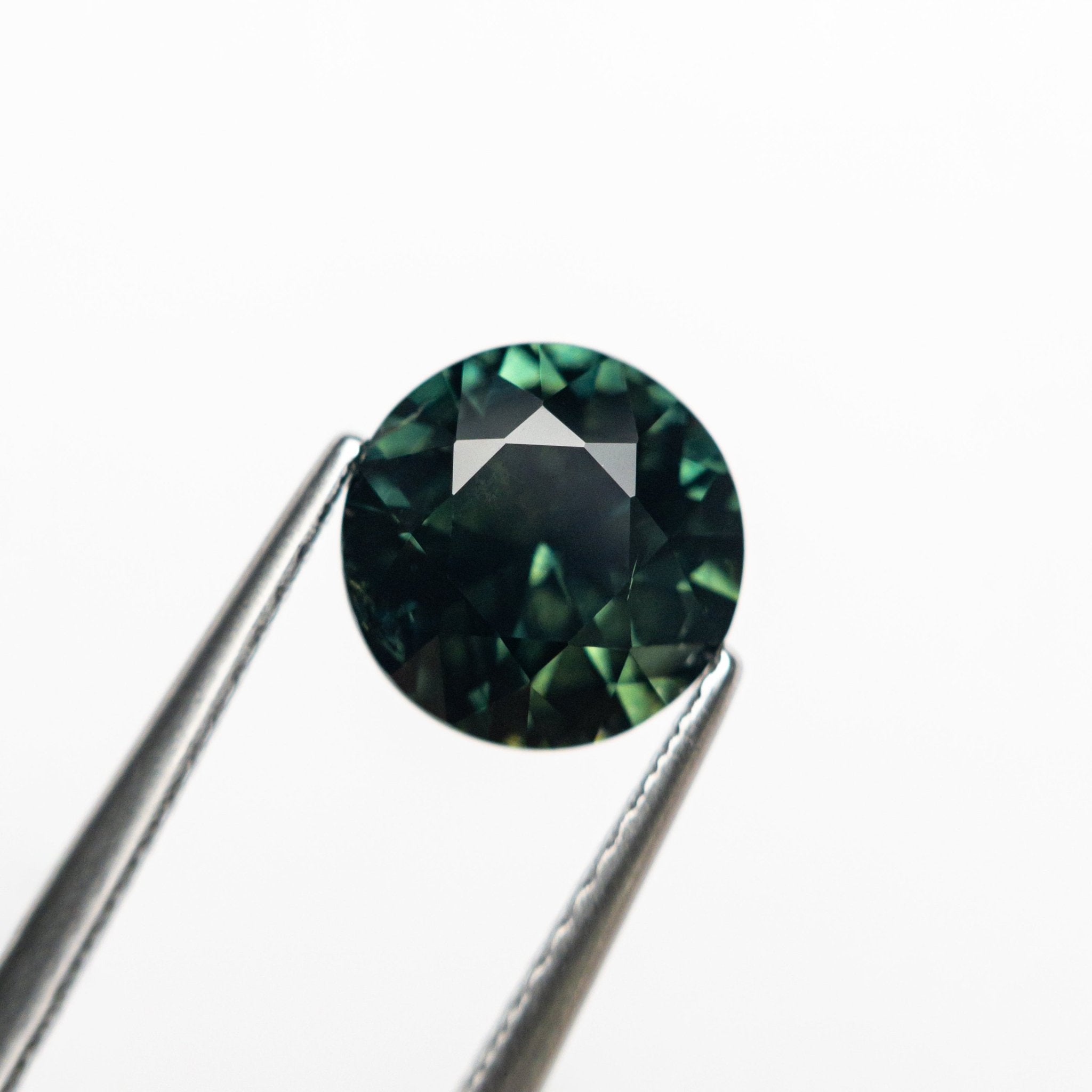 2.25ct 7.79x7.73x5.10mm Round Brilliant Sapphire 25122-02 - MTD