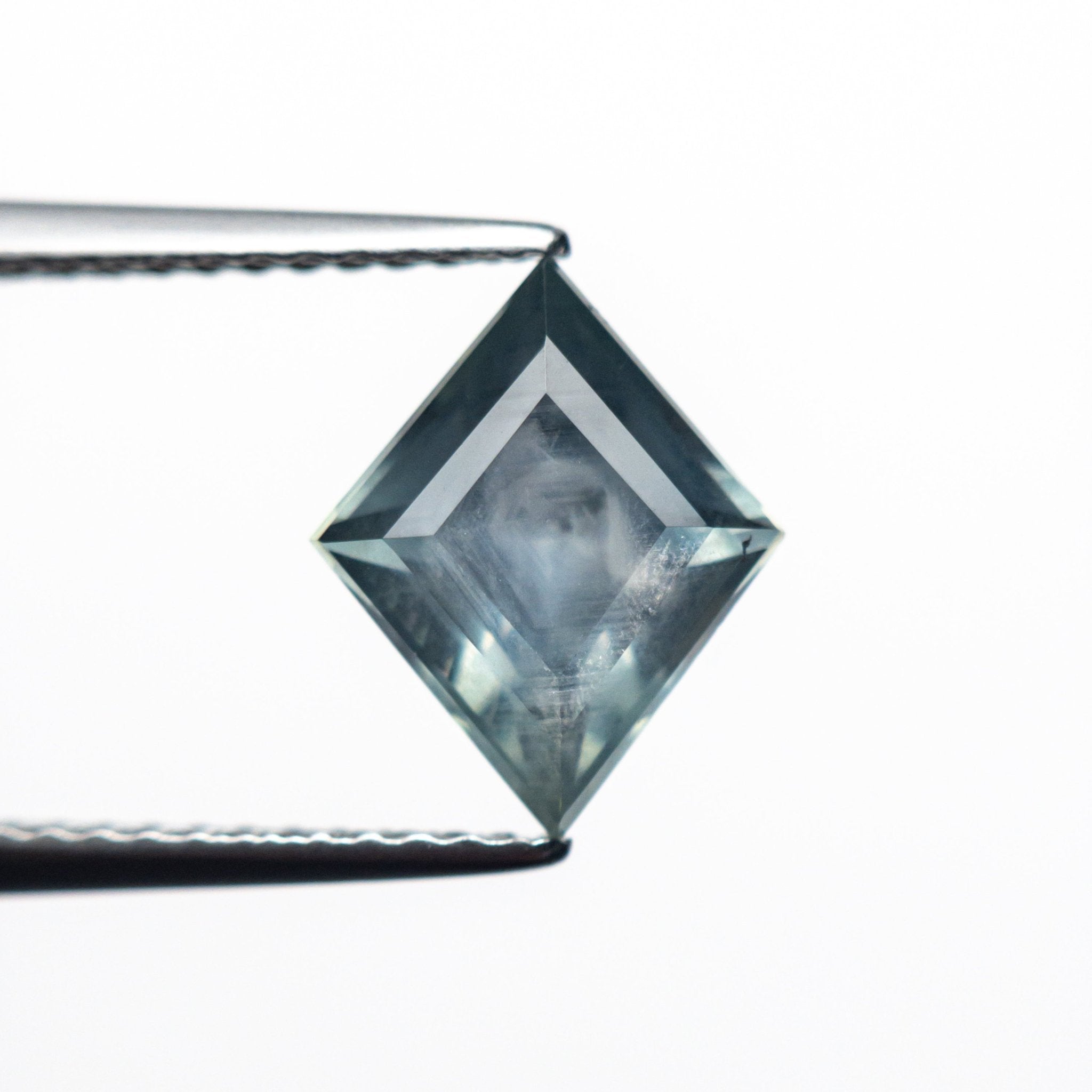 1.94ct 10.21x8.33x4.59mm Lozenge Step Cut Sapphire 25175-03 - MTD