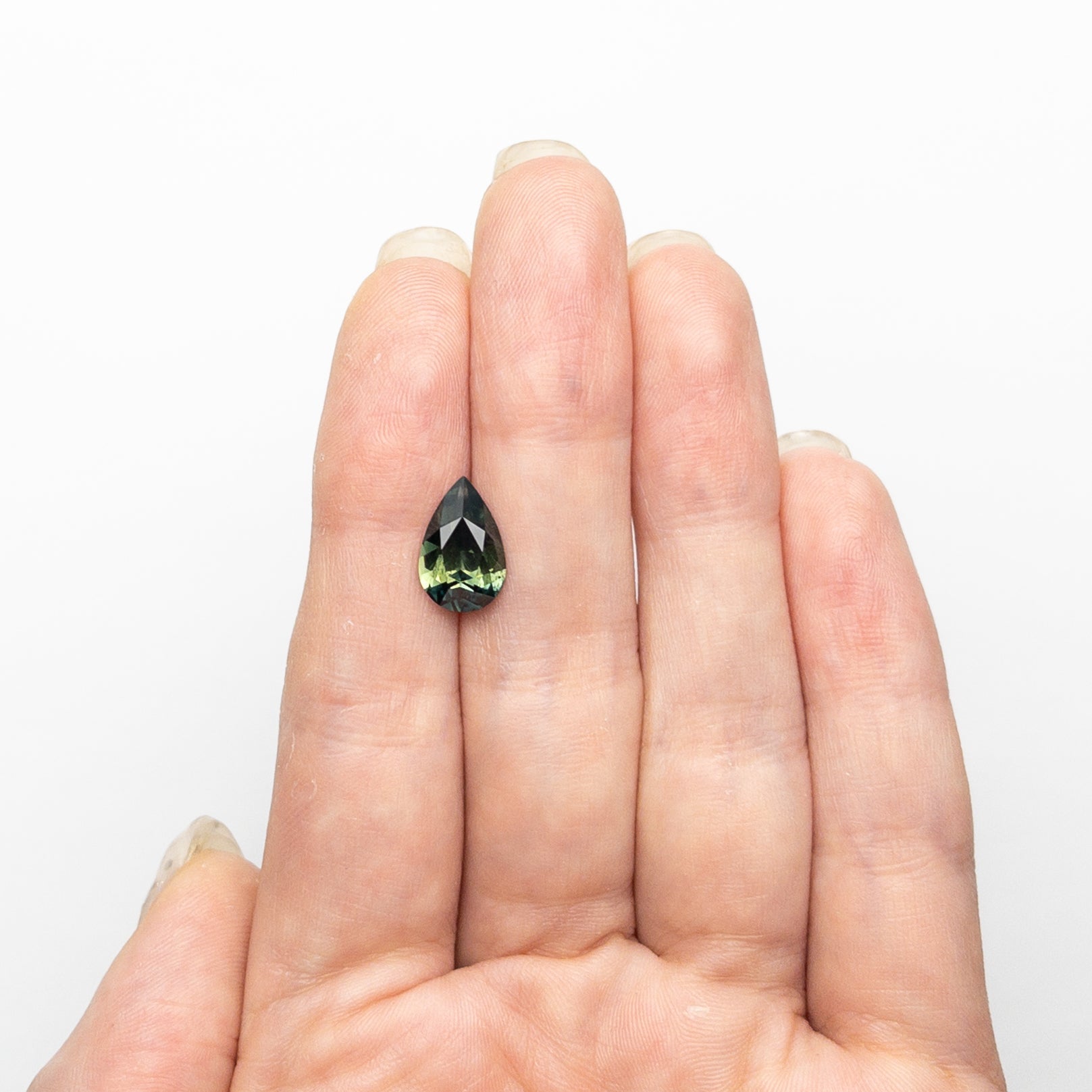 3.00ct 11.52x7.38x5.09mm Pear Brilliant Sapphire 25183 - 01 - MTD