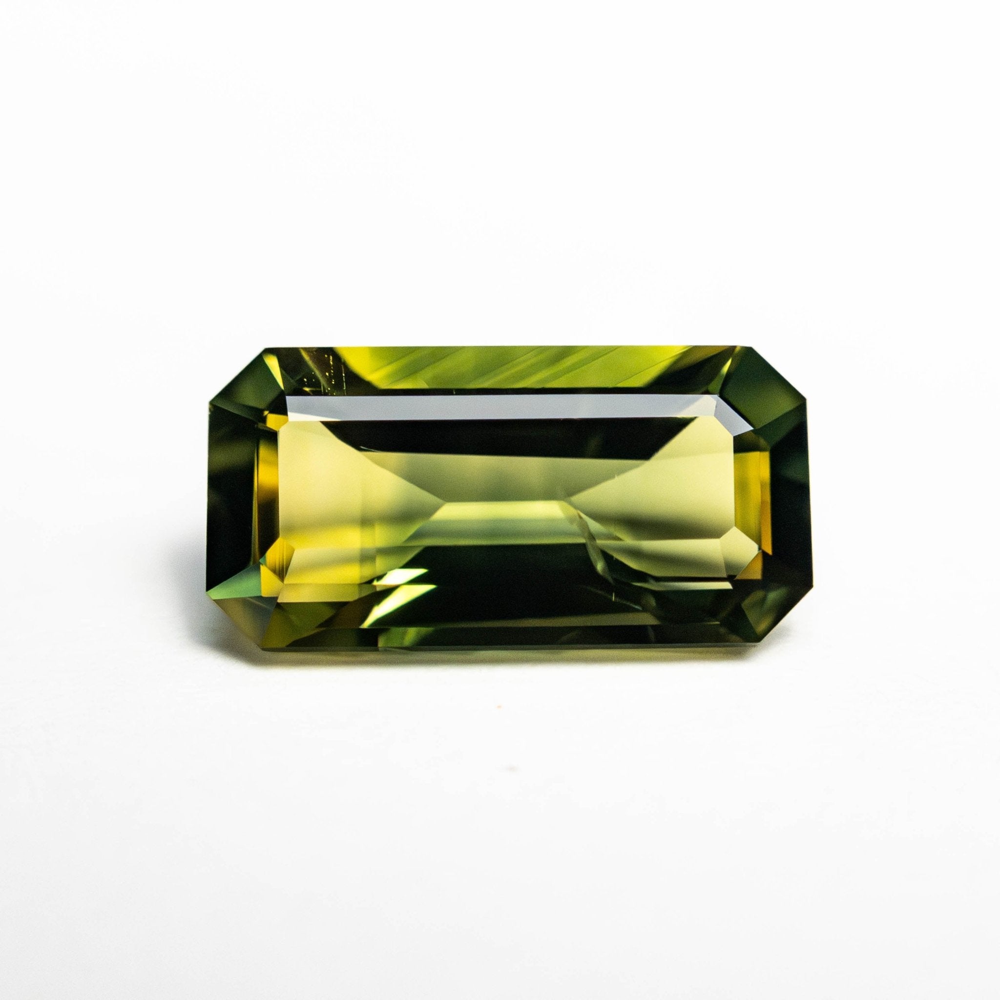 1.80ct 9.88x5.04x3.41mm Cut Corner Rectangle Step Cut Sapphire 25191-02 - MTD