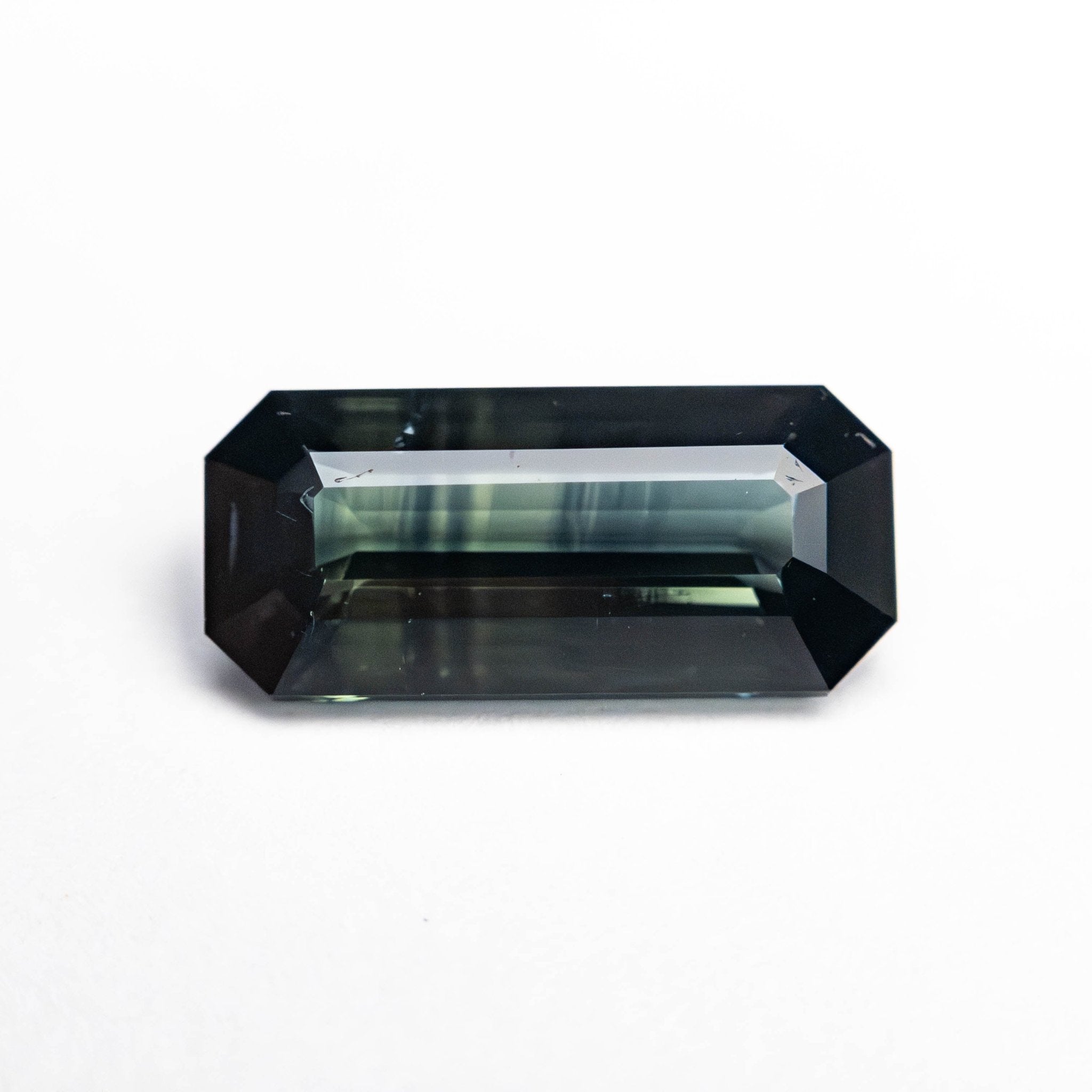 1.62ct 10.33x4.68x3.03mm Cut Corner Rectangle Step Cut Sapphire 25194 - 01 - MTD