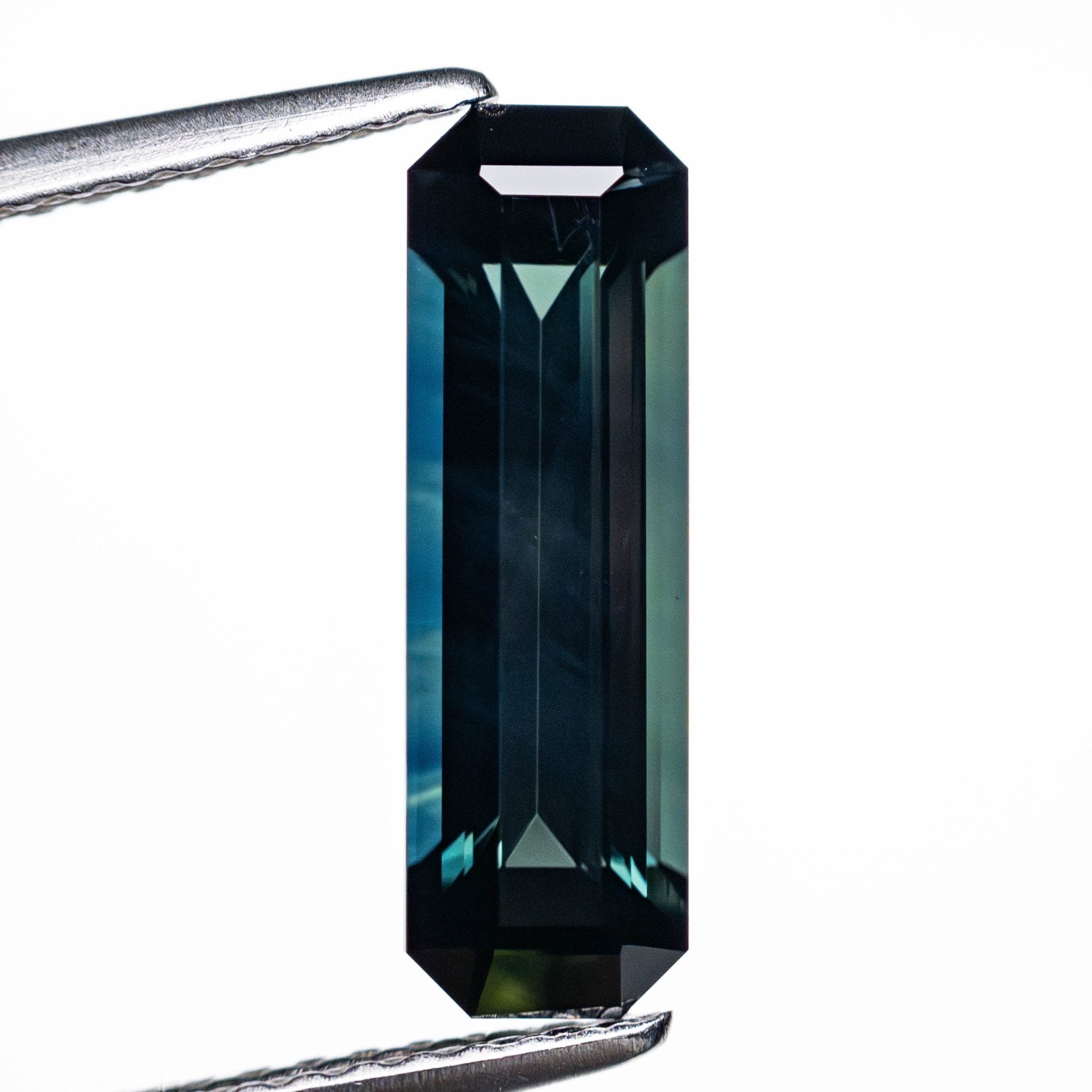 2.39ct 13.97x4.37x3.70mm Cut Corner Rectangle Step Cut Sapphire 25195 - 01 - MTD