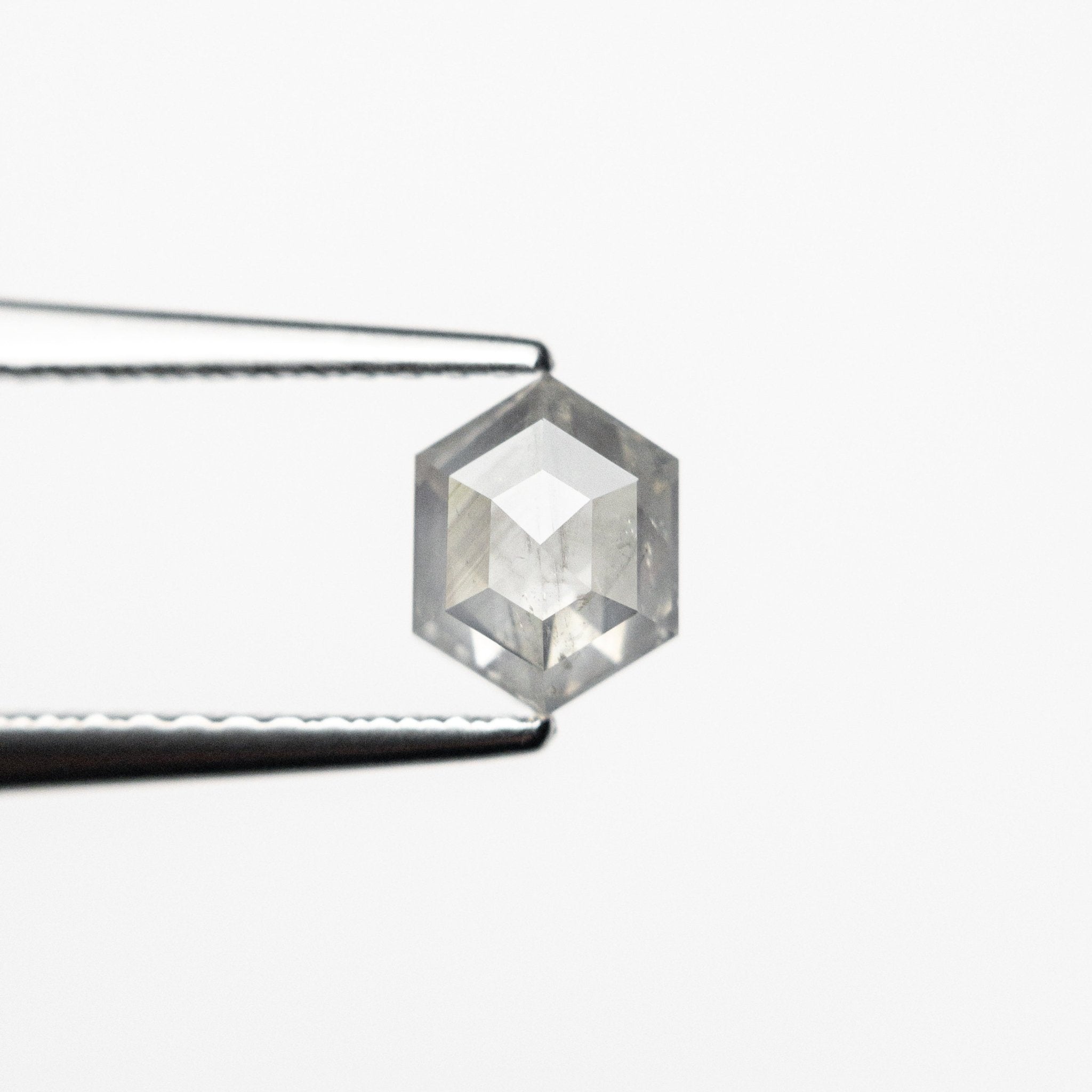 0.71ct 6.20x4.76x2.77mm Hexagon Step Cut 25457-18 - MTD