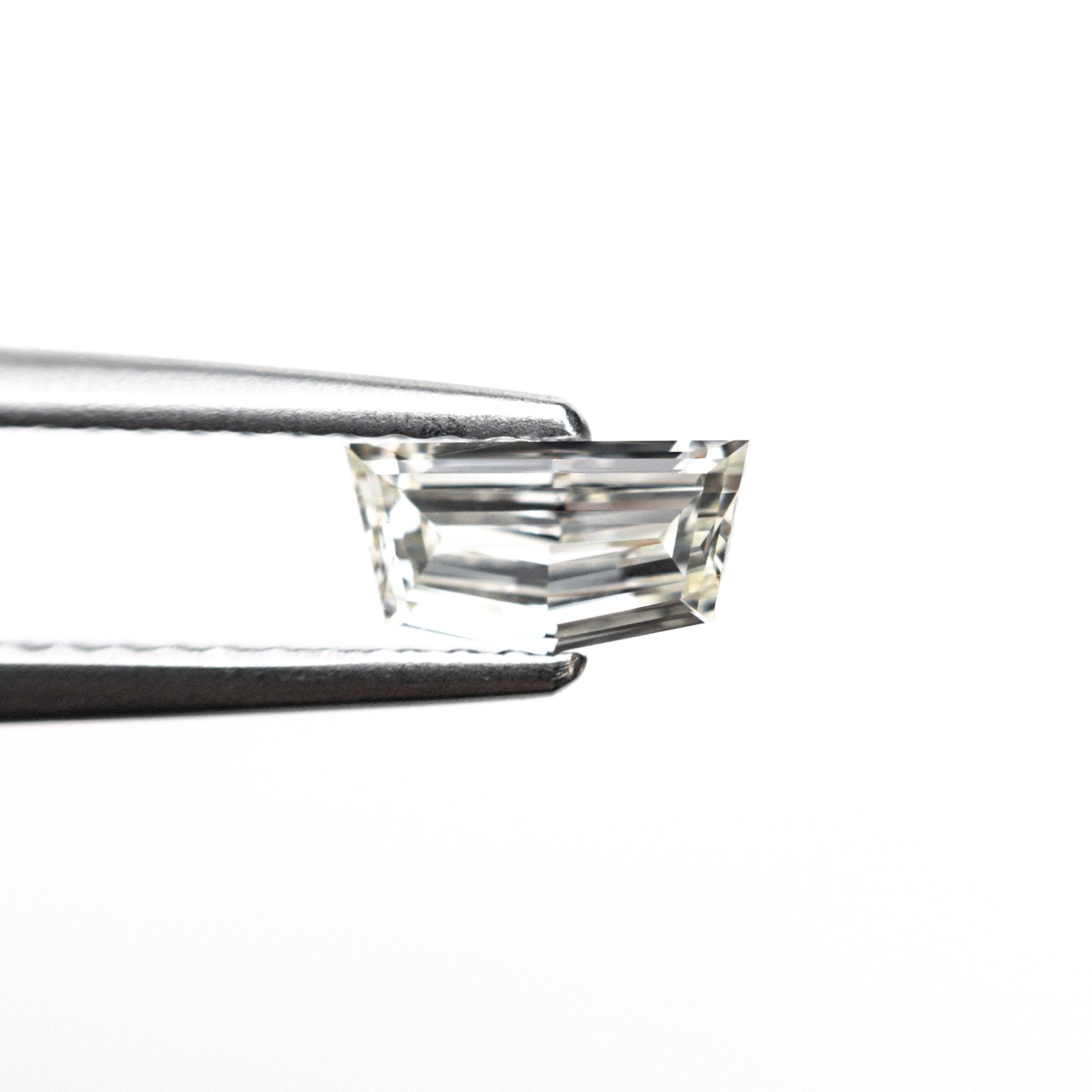 0.85cttw 2pc 6.59x3.49x1.90mm 6.56x3.40x2.00mm VVS2/VS1 H - J Epaulette Step Cut Matching Pair 25523 - 01 - MTD