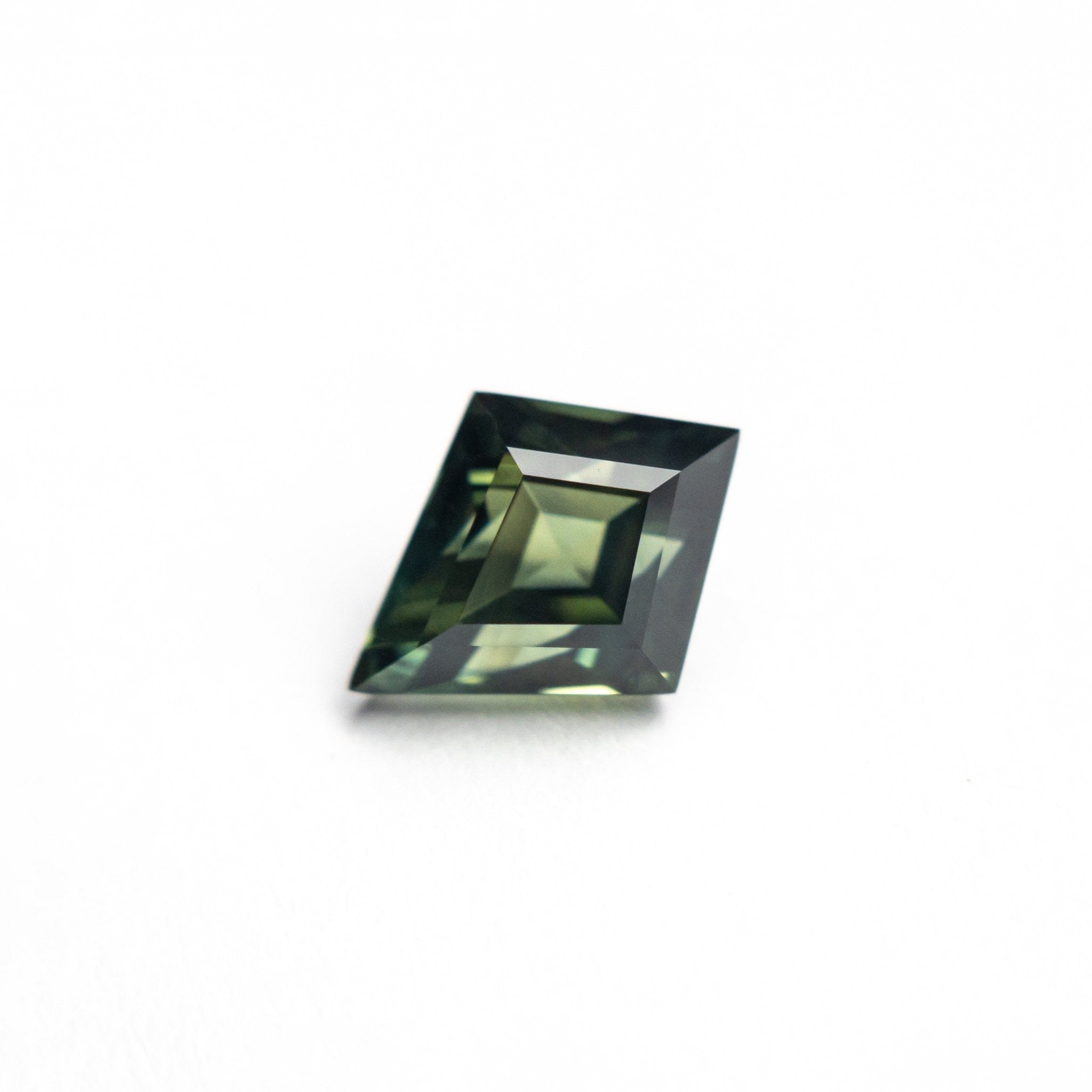 1.33ct 8.43x6.50x4.39mm Kite Step Cut Sapphire 25766 - 02 - MTD