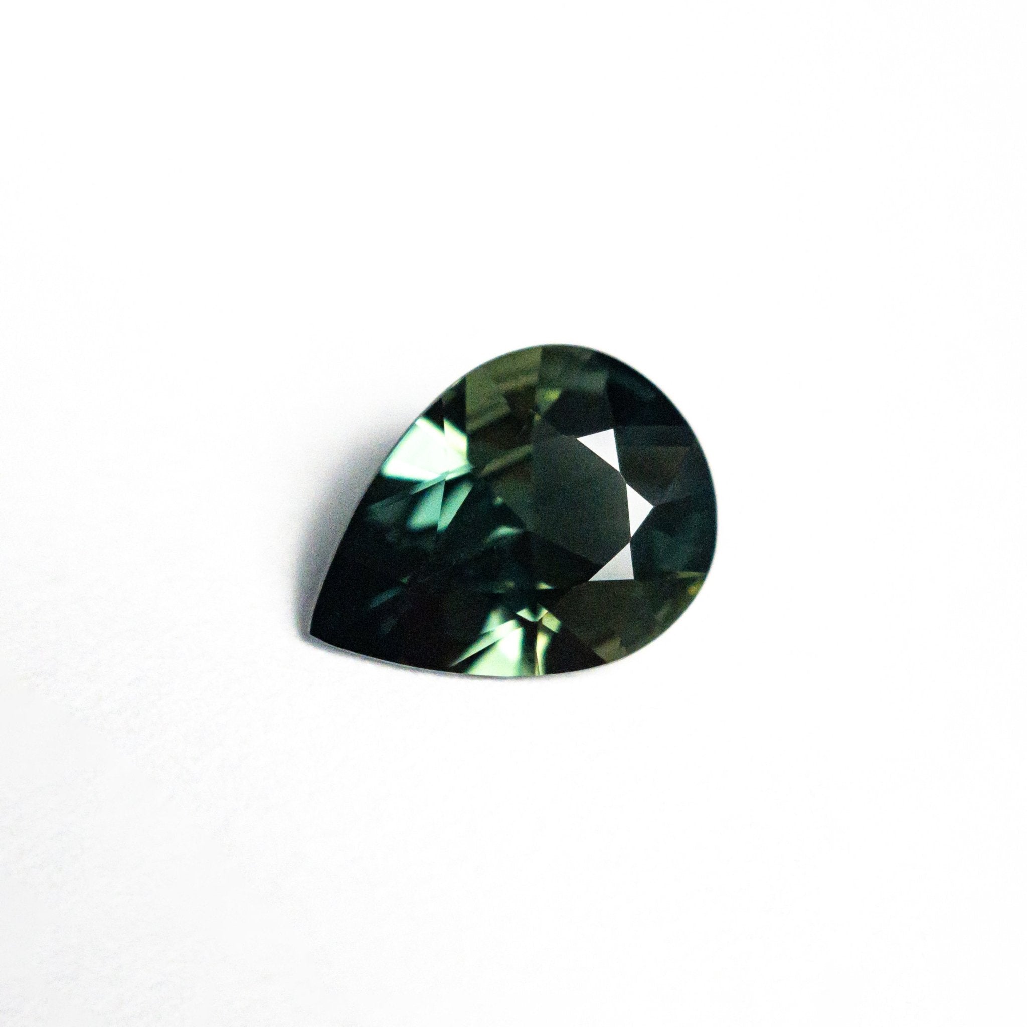 0.96ct 8.09x6.05x3.03mm Pear Brilliant Sapphire 25783 - 10 - MTD