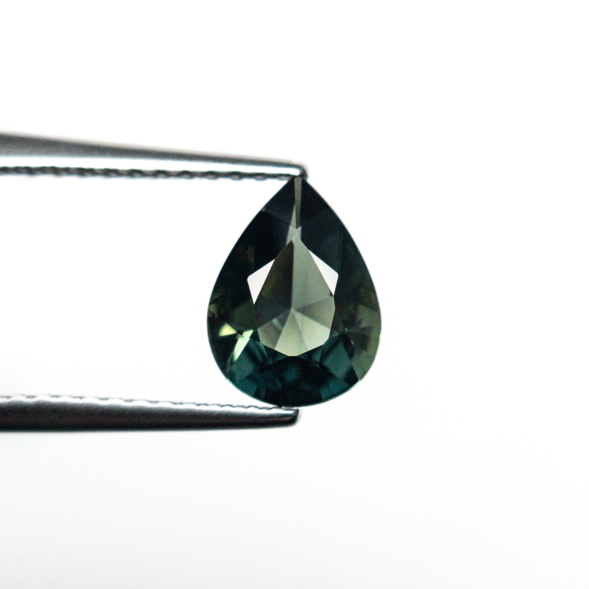 0.96ct 8.09x6.05x3.03mm Pear Brilliant Sapphire 25783 - 10 - MTD