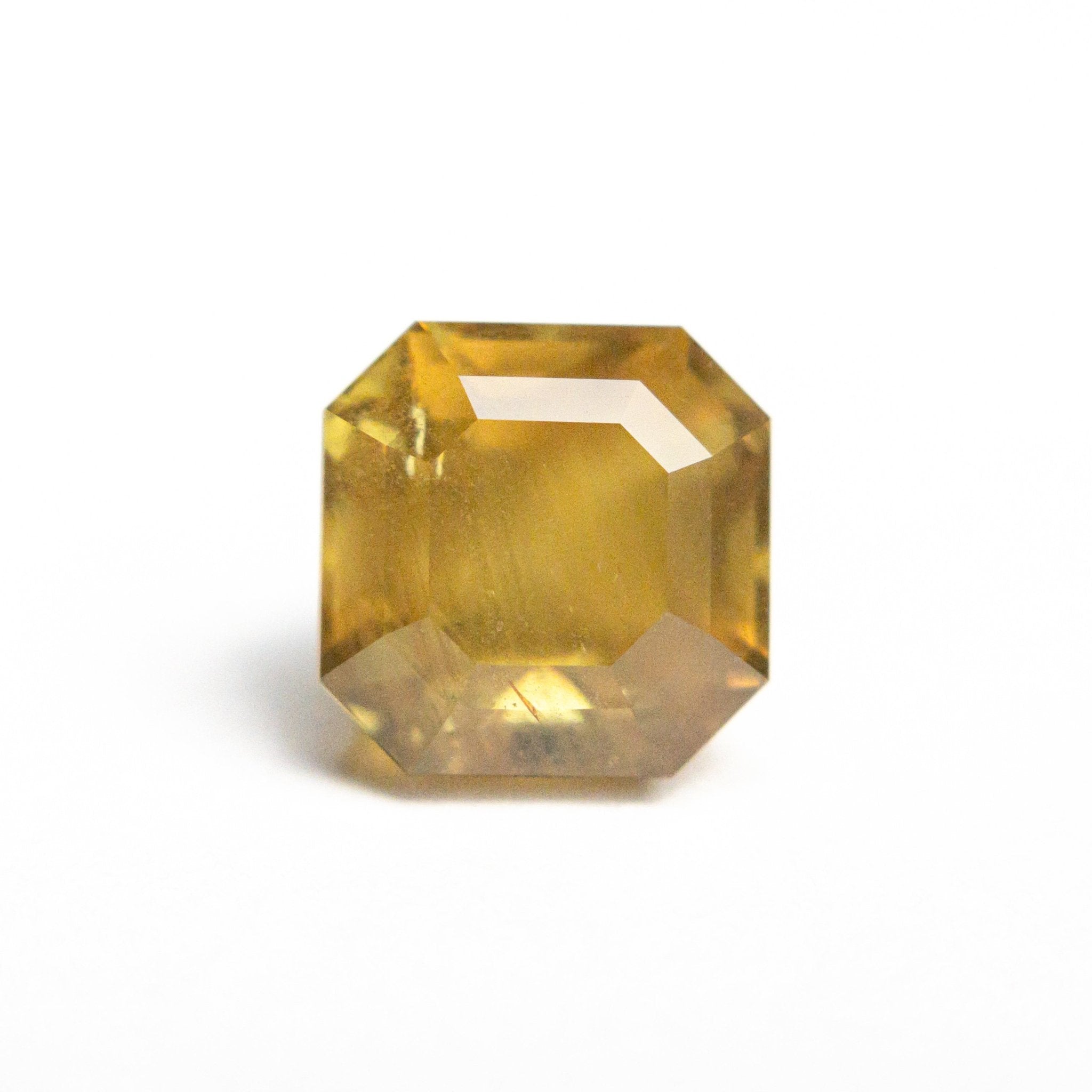 4.79ct 8.06x8.02x7.64mm Cut Corner Square Step Cut Sapphire 25934 - 01 - MTD