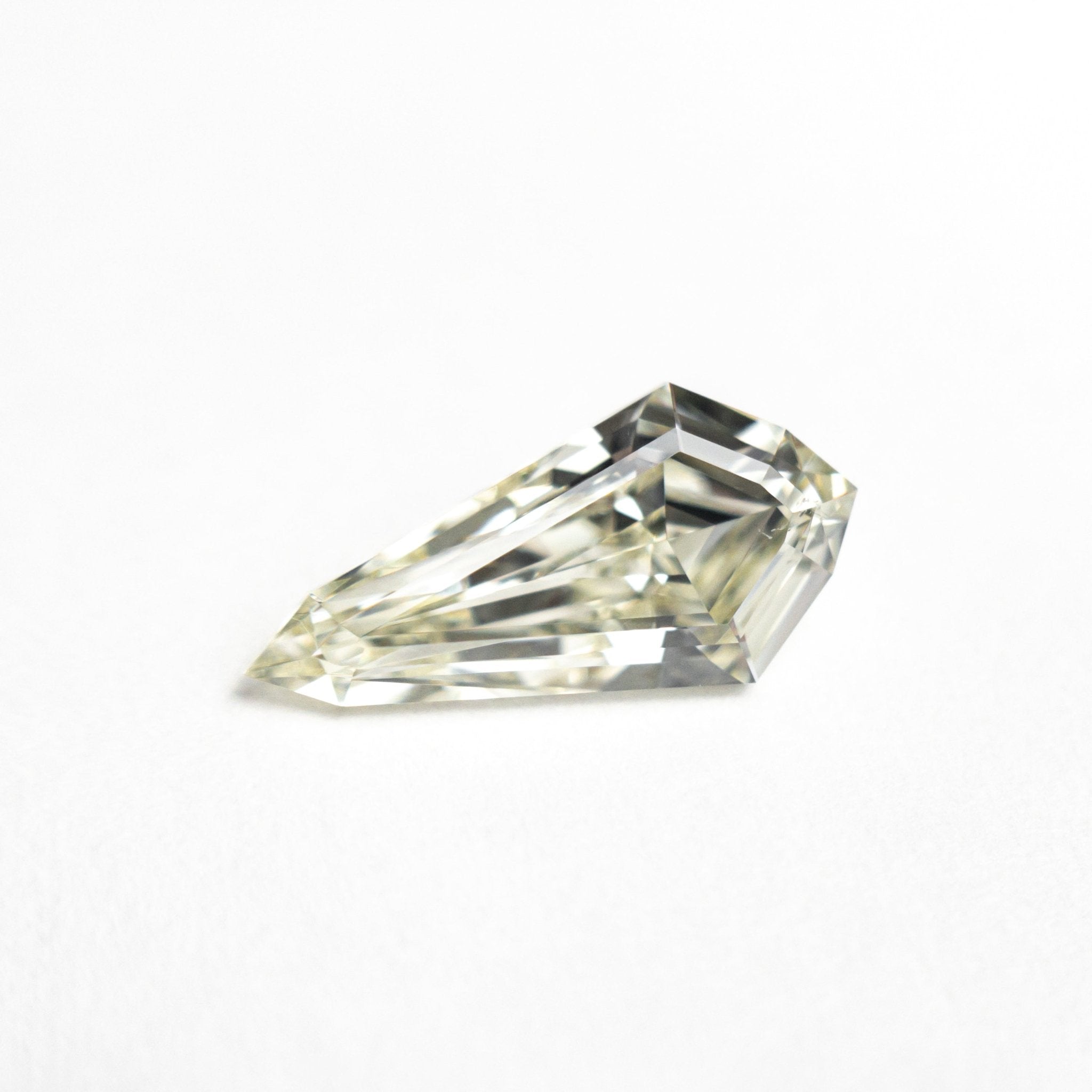 1.00ct 10.72x5.26x3.06mm SI1 M - N Shield Step Cut 25956 - 02 - MTD