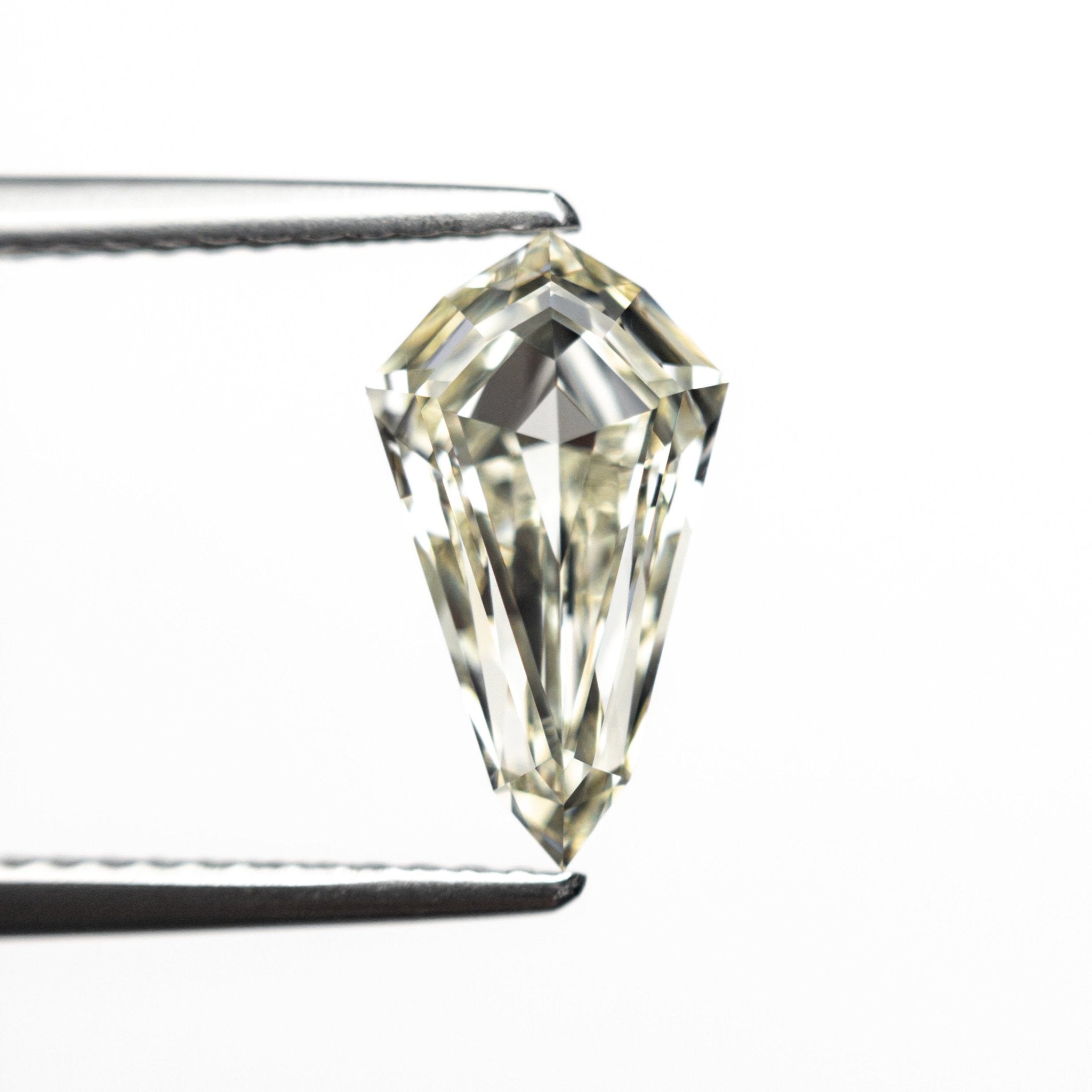 1.51ct 10.90x6.18x3.57mm VVS1 M - N Shield Step Cut 25958 - 02 - MTD