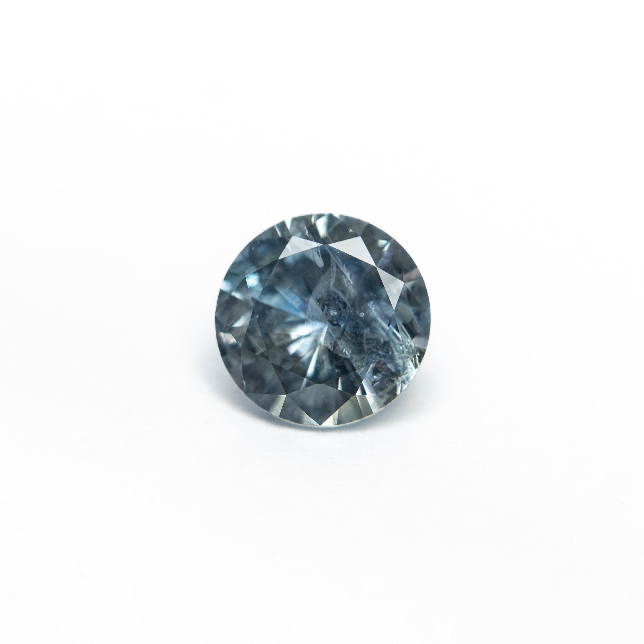 0.73ct 5.57x5.53x3.29mm Round Brilliant Sapphire 26134-27 - MTD