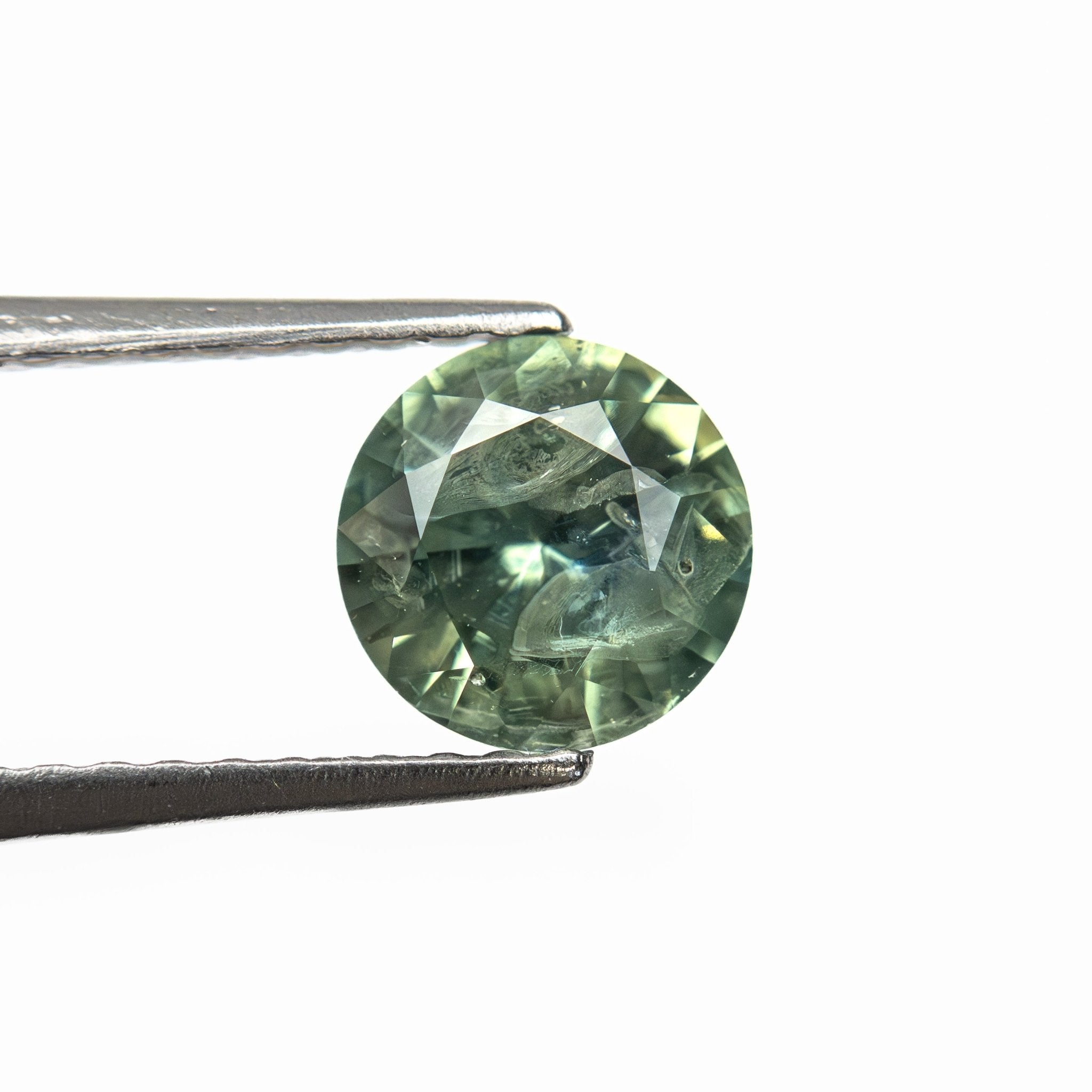 0.98ct 6.06x6.04x3.75mm Round Brilliant Sapphire 26141-22 - MTD