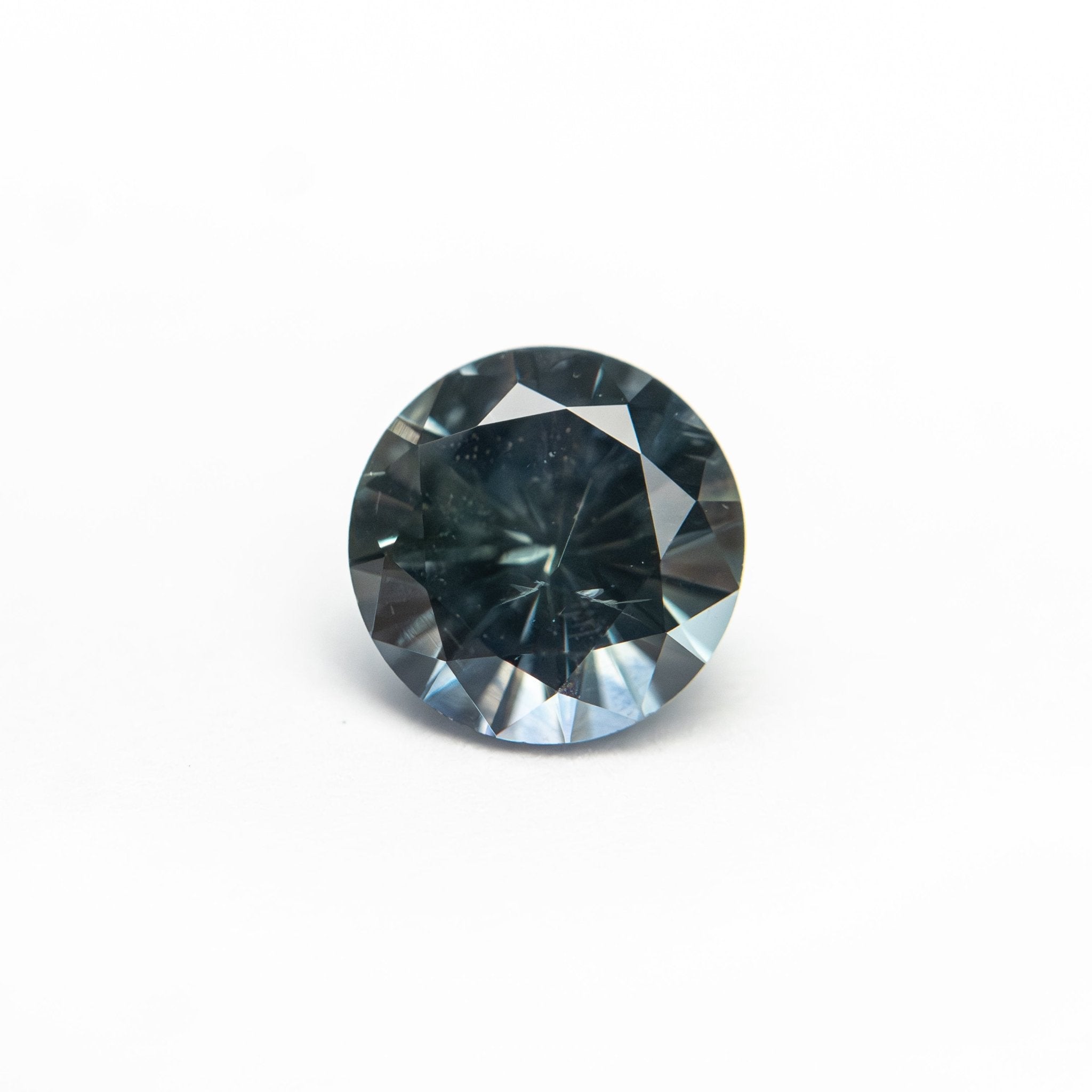 1.04ct 6.10x6.07x3.89mm Round Brilliant Sapphire 26141-25 - MTD