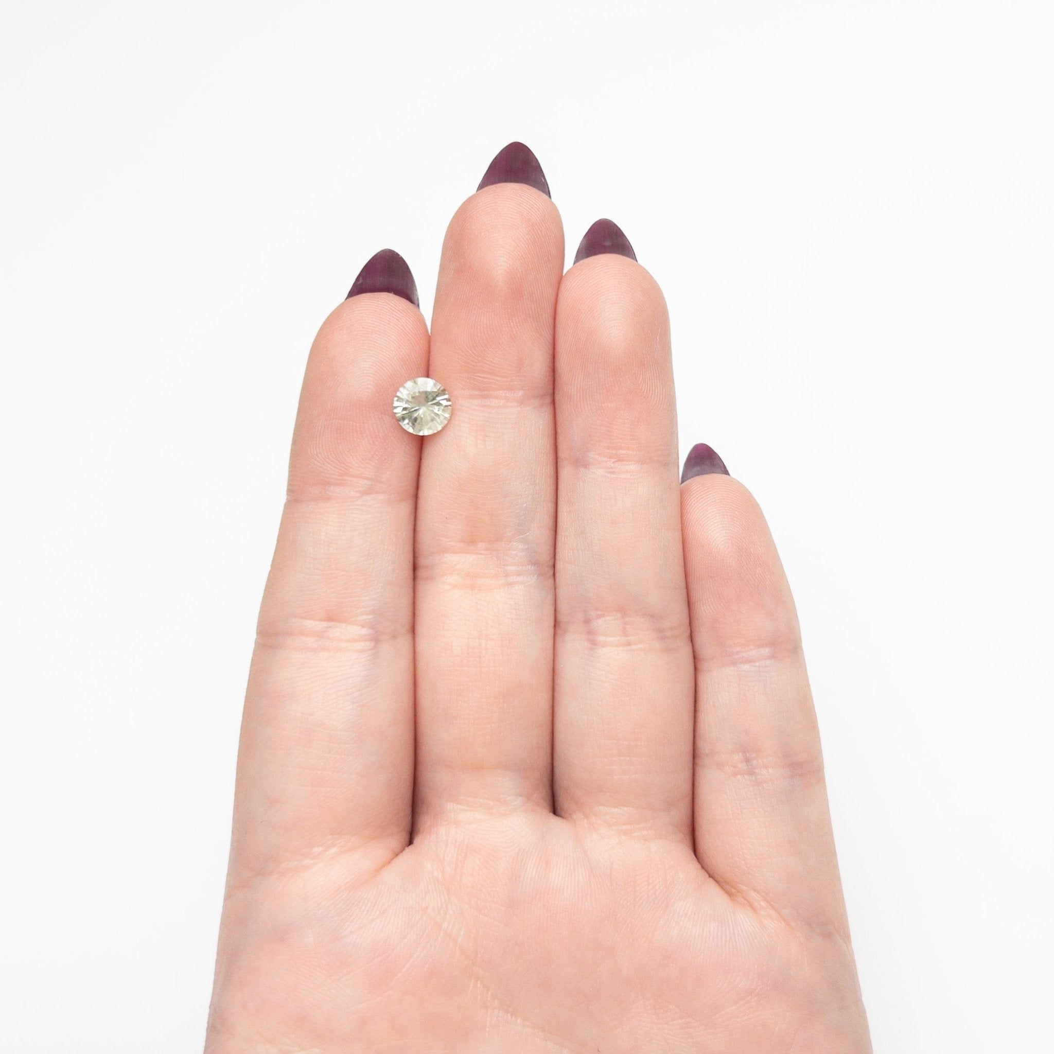 1.37ct 6.85x6.81x4.18mm Round Brilliant Sapphire 26142-01 - MTD