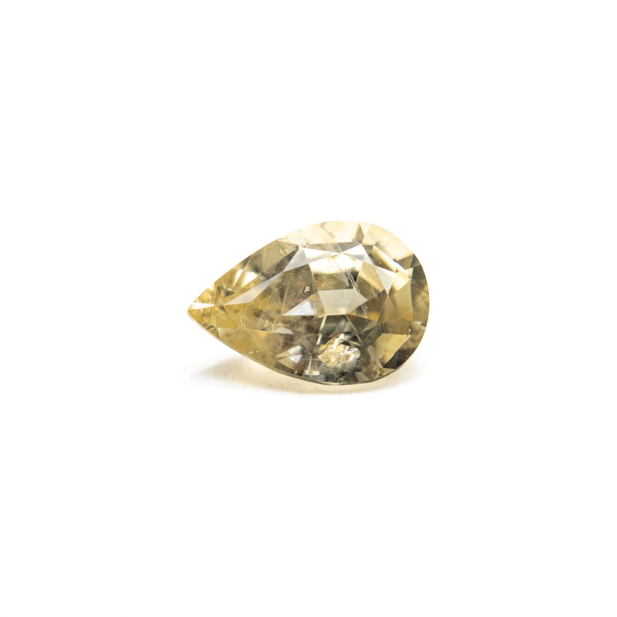 0.66ct 6.52x4.53x3.17mm Pear Brilliant Sapphire 26145-01 - MTD