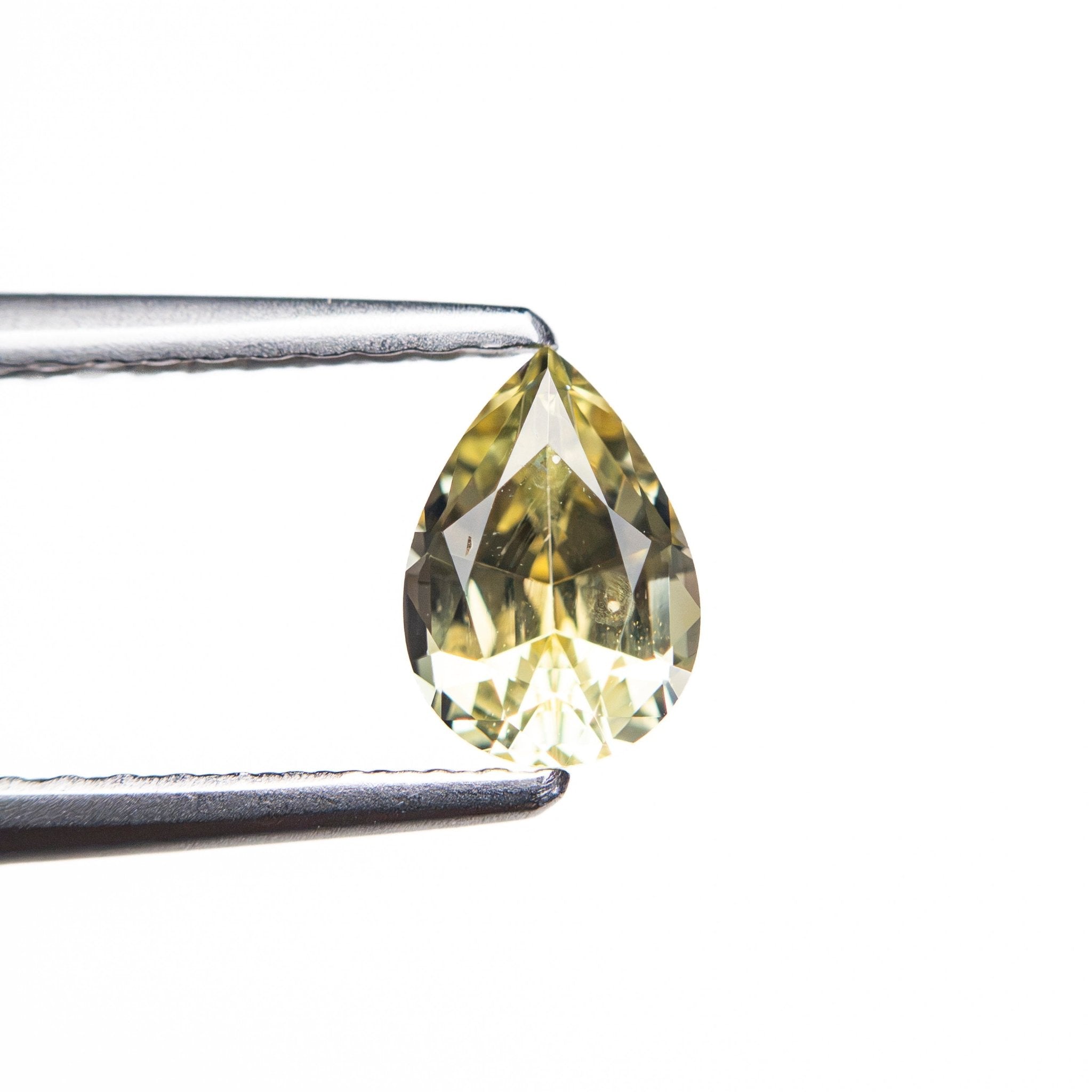 0.67ct 6.41x4.51x3.15mm Pear Brilliant Sapphire 26145-02 - MTD