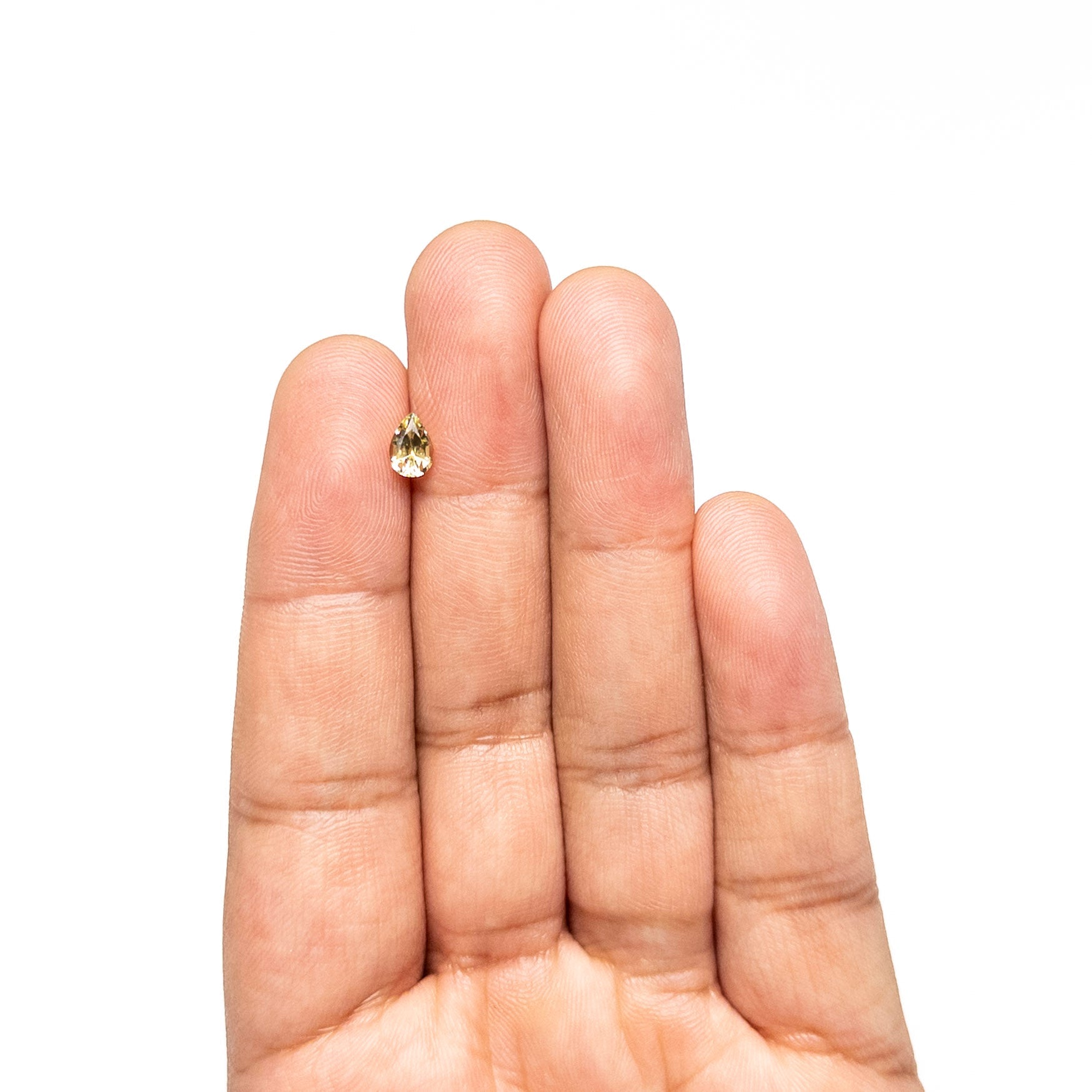 0.67ct 6.41x4.51x3.15mm Pear Brilliant Sapphire 26145-02 - MTD