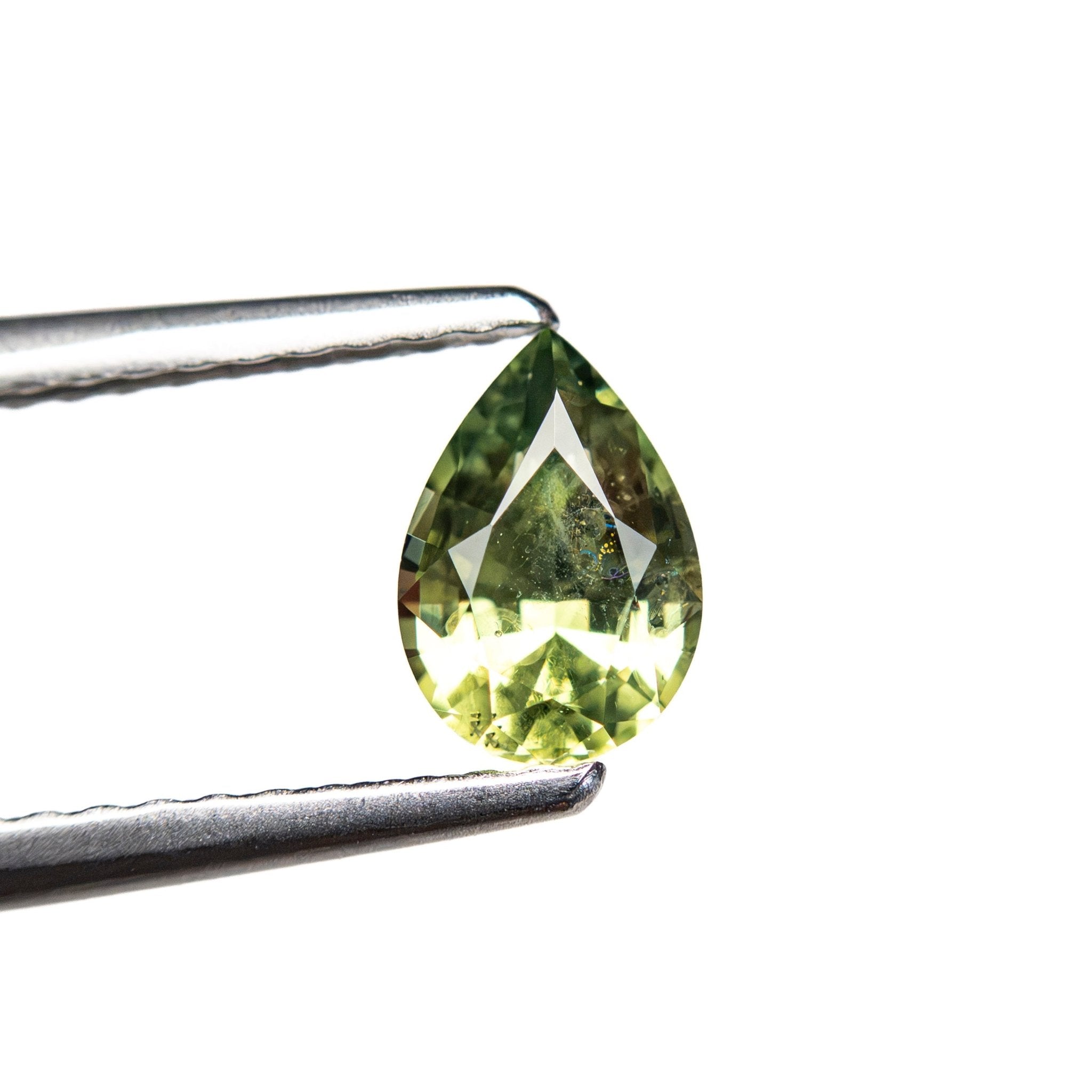 0.69ct 6.51x4.48x3.17mm Pear Brilliant Sapphire 26145-03 - MTD