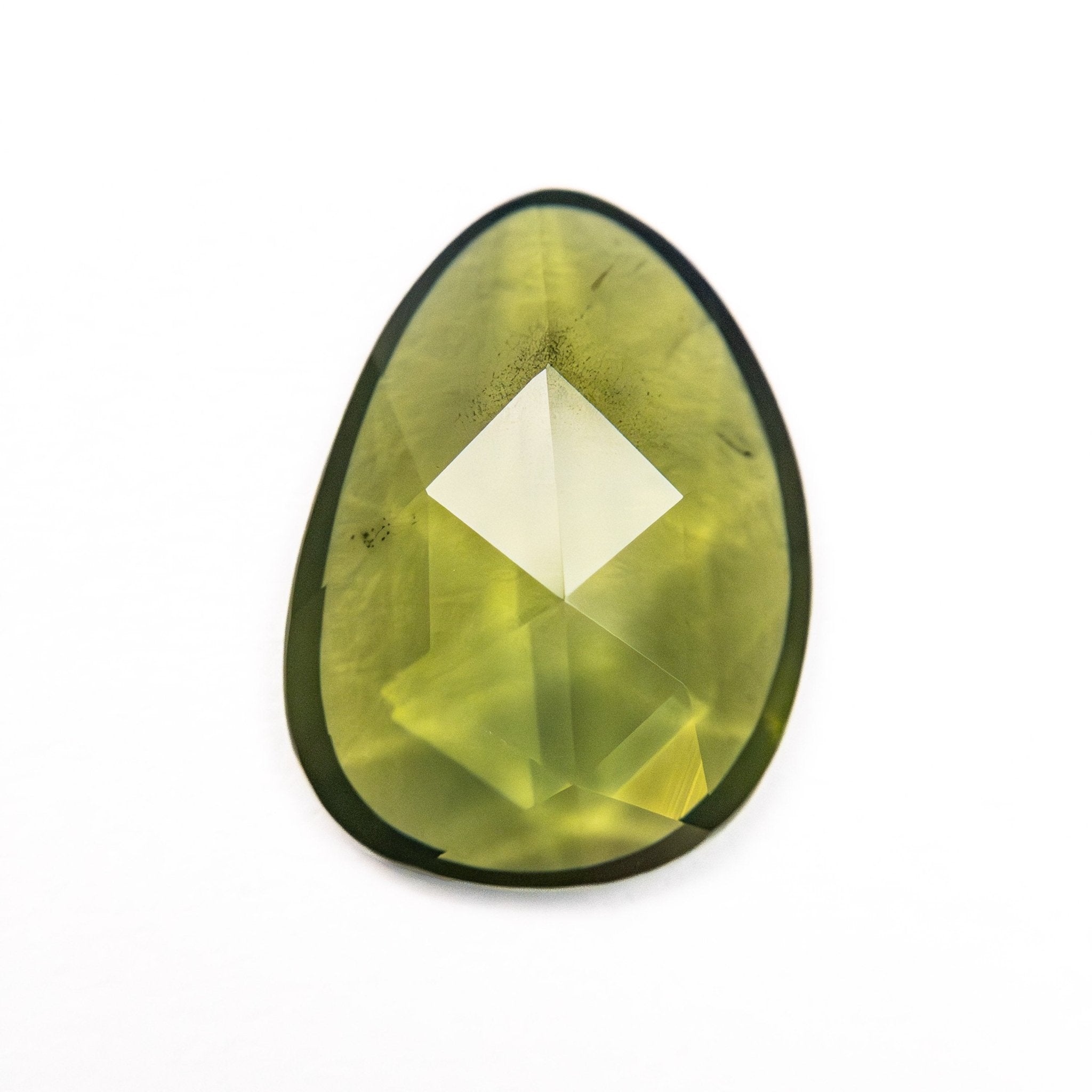 1.78ct 10.92x8.07x 2.22mm Amorphous Rosecut Sapphire 26327 - 06 - MTD