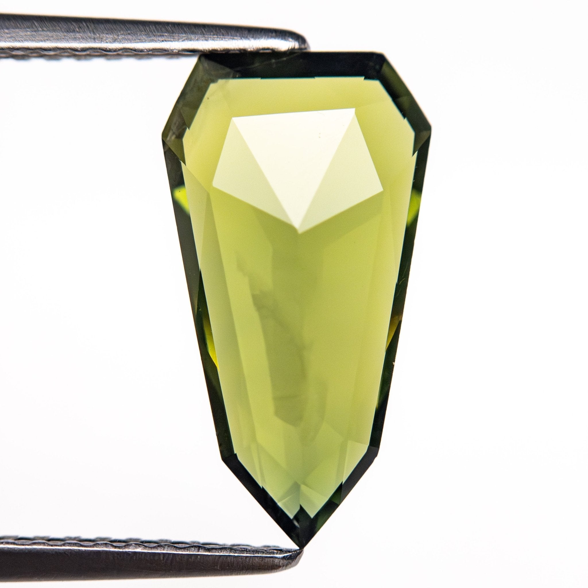 2.49ct 14.08x7.71x2.64mm Shield Rosecut Sapphire 26327 - 13 - MTD