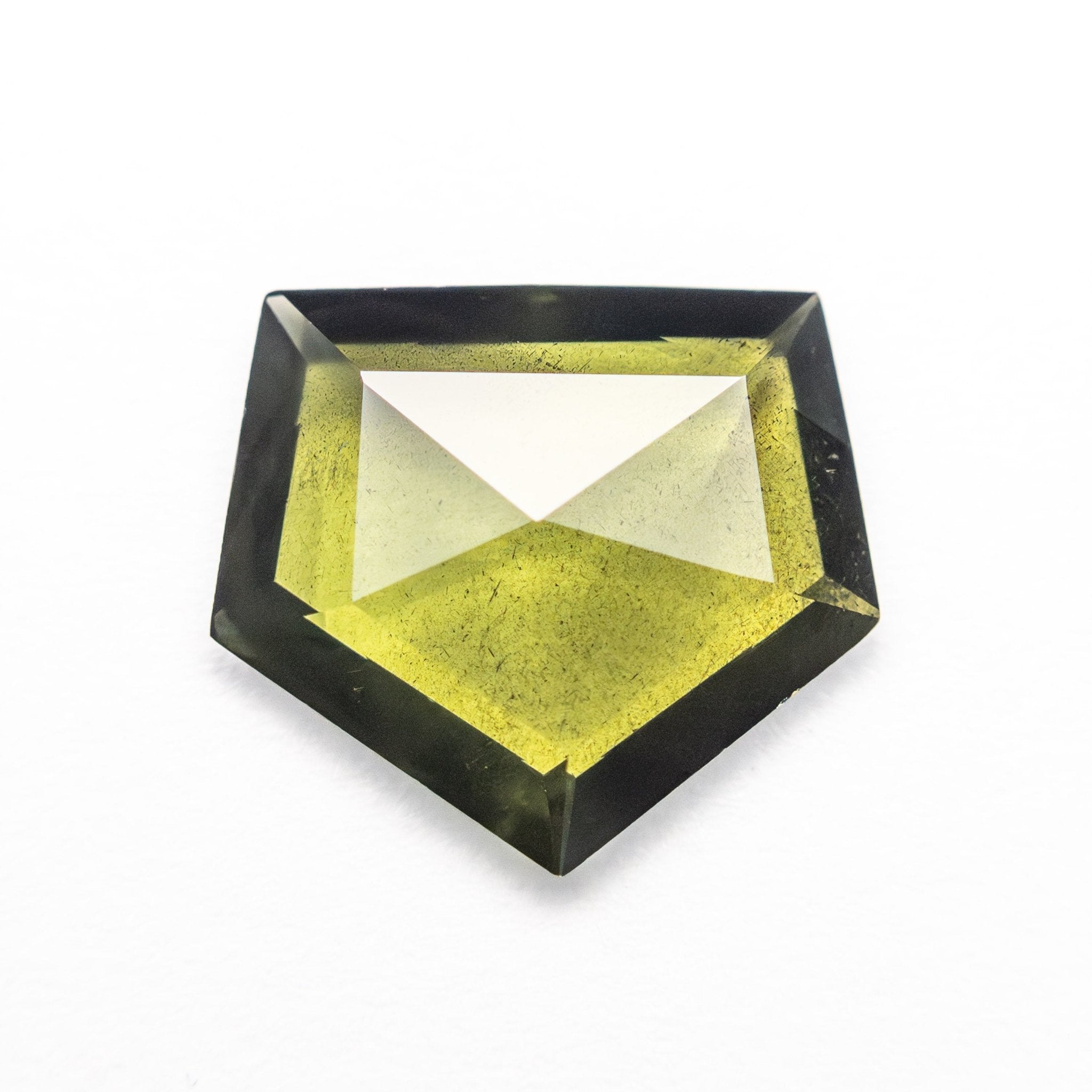 1.92ct 10.16x9.10x2.13mm Pentagon Rosecut Sapphire 26327 - 17 - MTD