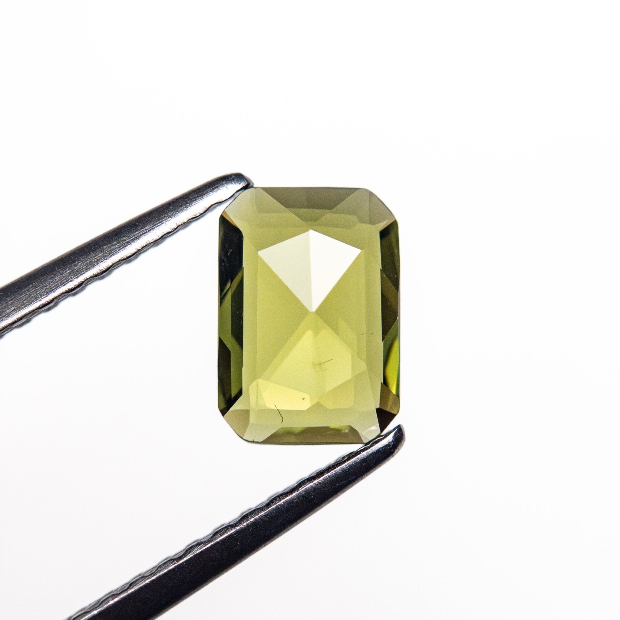 0.80ct 6.97x4.89x2.09mm Cut Corner Rectangle Rosecut Sapphire 26327 - 76 - MTD