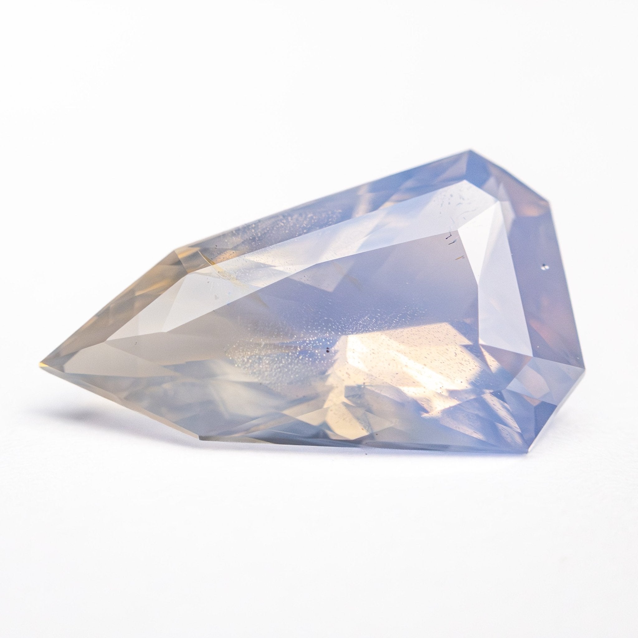3.62ct 13.78x8.39x4.54mm Shield Brilliant Sapphire 26364 - 01 - MTD