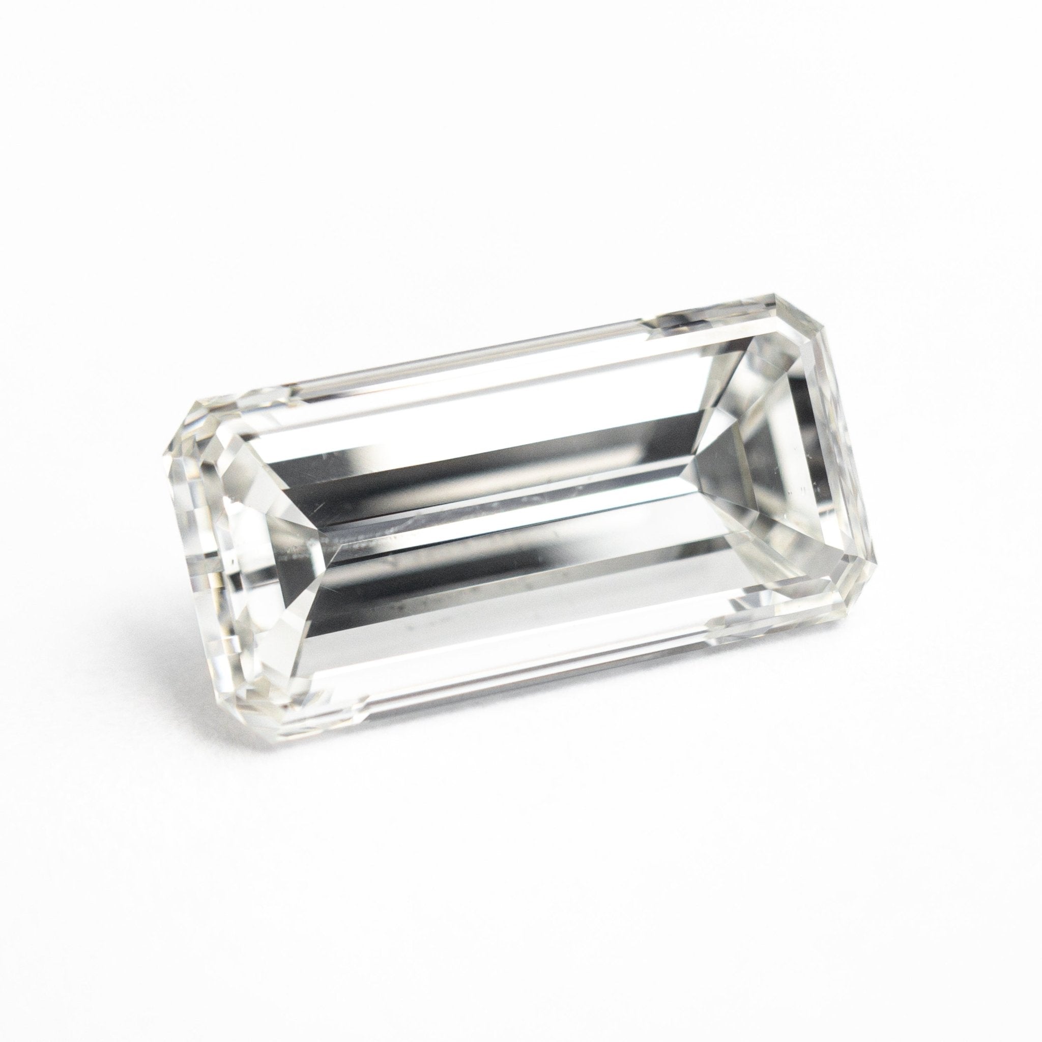 3.01ct 11.85x5.89x4.47mm GIA SI2 H Cut Corner Rectangle Step Cut 26478 - 01 - MTD