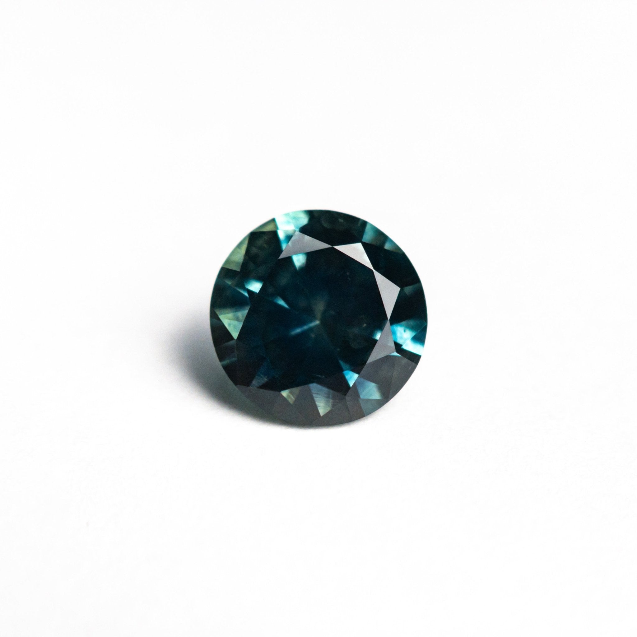 1.23ct 6.53x6.49x4.08mm Round Brilliant Sapphire 26524 - 01 - MTD