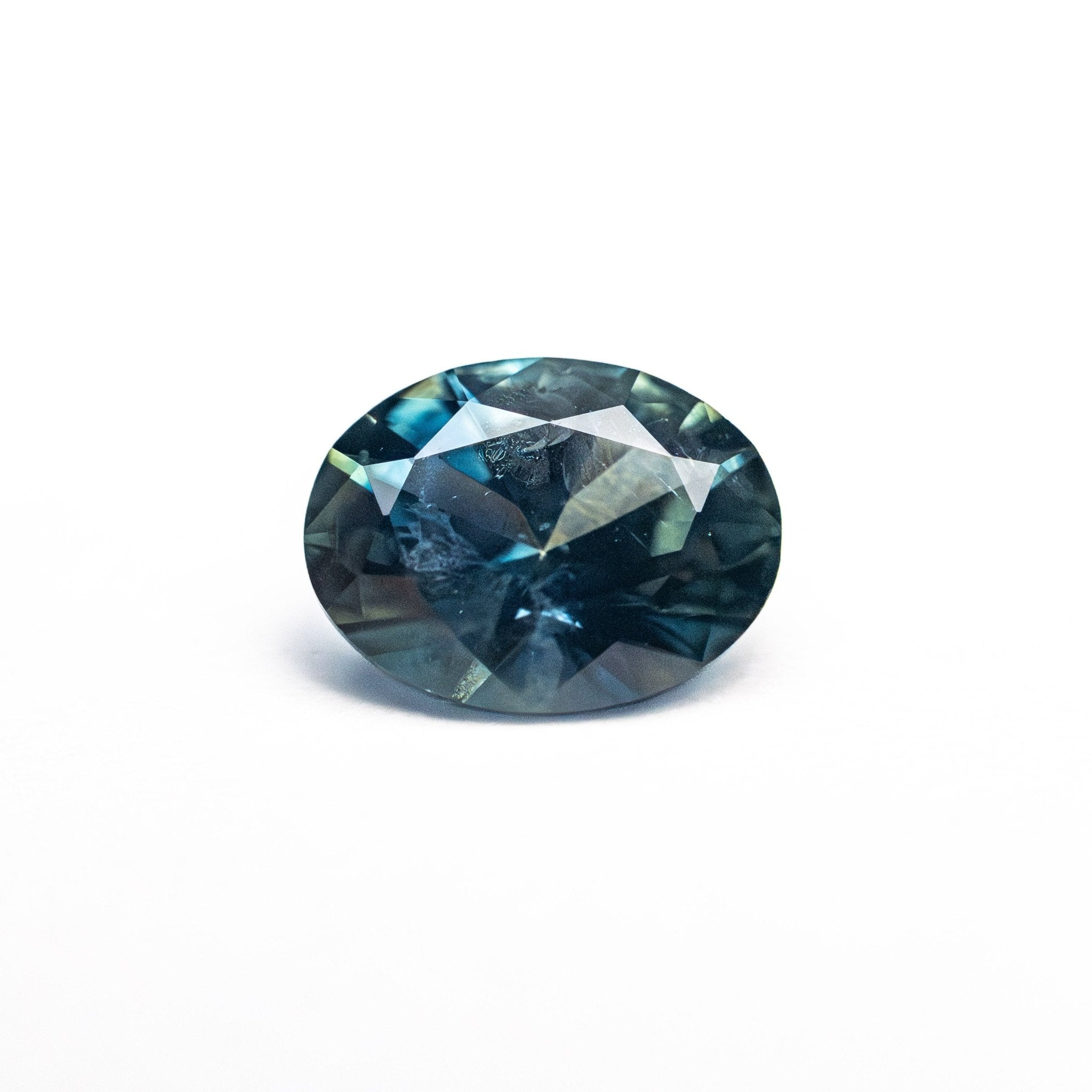 1.25ct 7.50x5.79x3.92mm Oval Brilliant Sapphire 26527-13 – MTD