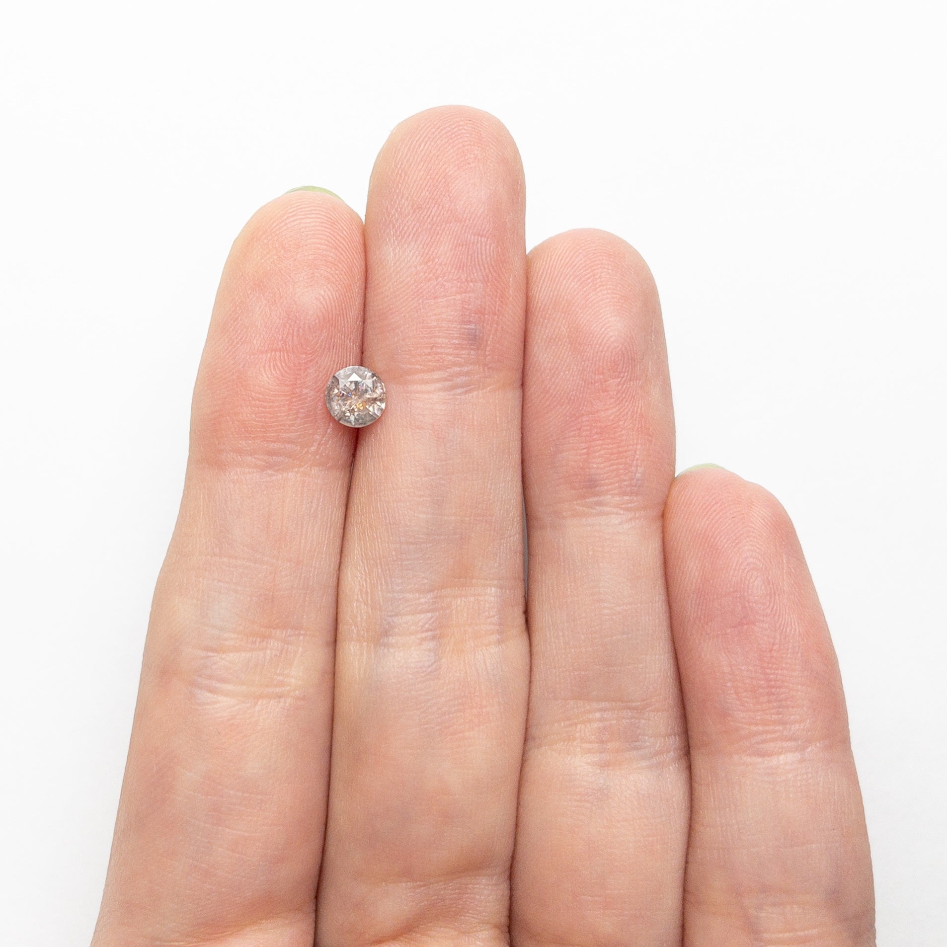 0.57ct 5.03x4.97x3.11mm Round Brilliant Sapphire 26556-05 - MTD