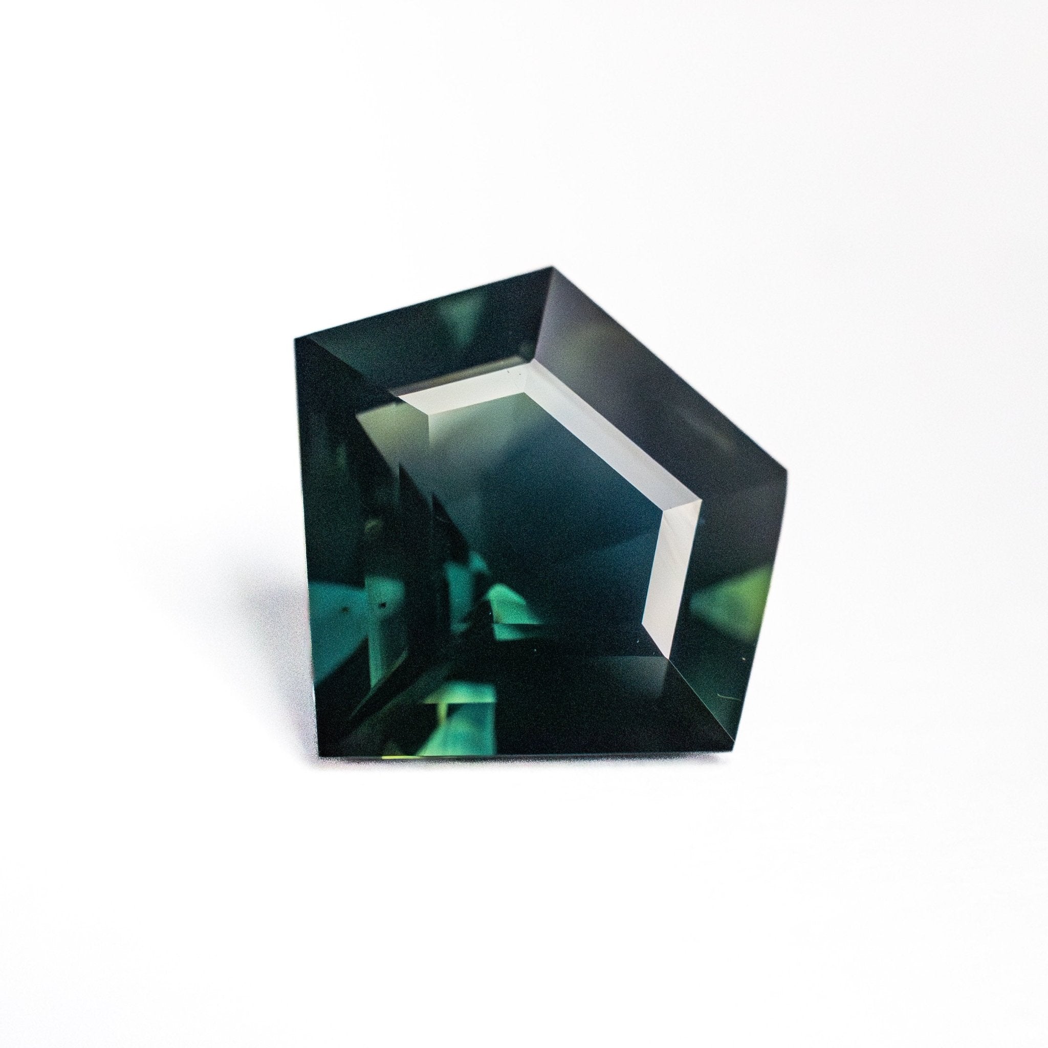 1.98ct 8.73x9.70x3.95mm Shield Step Cut Sapphire 26726 - 02 - MTD