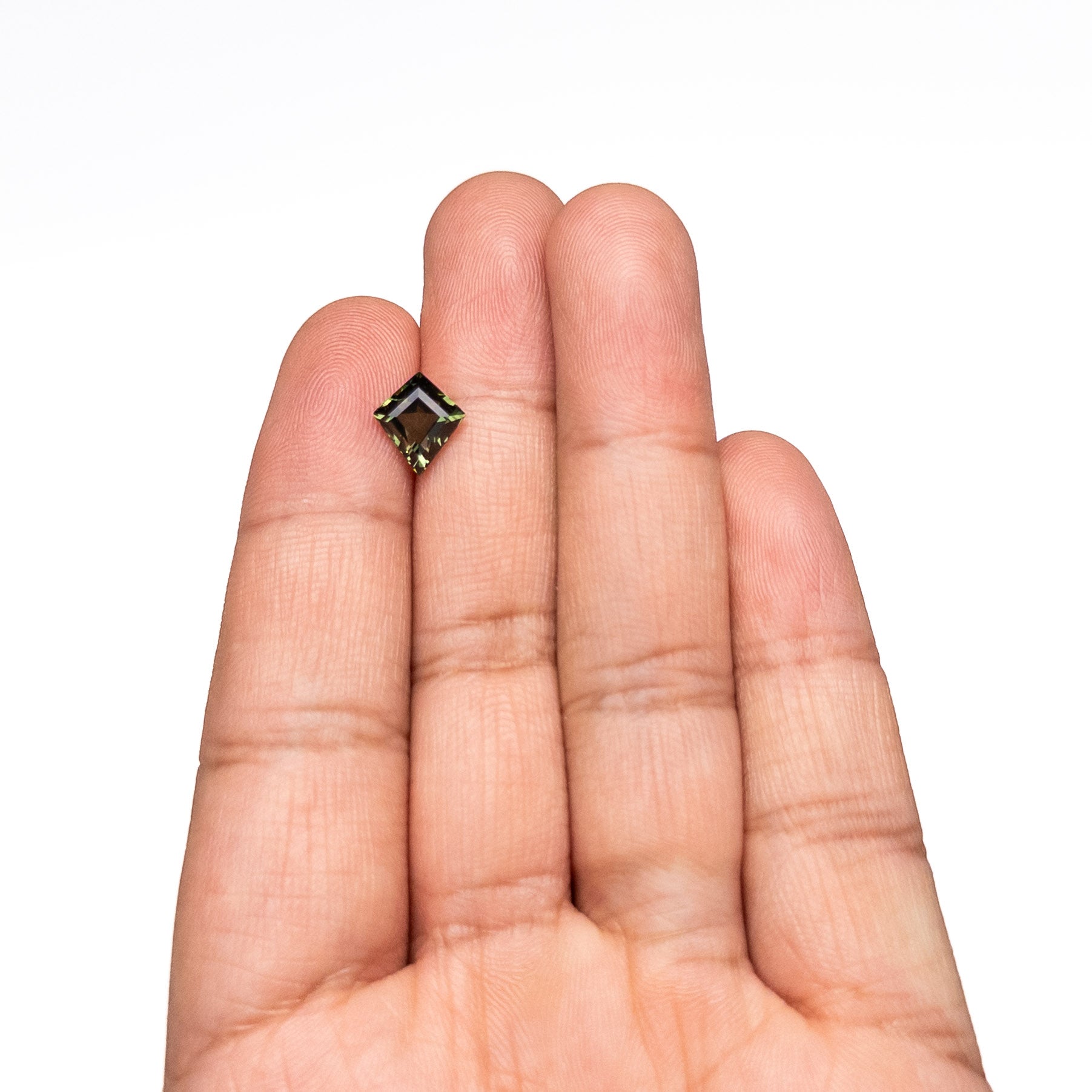 2.48ct 9.97x8.87x5.20mm Kite Step Cut Sapphire 26731 - 02 - MTD