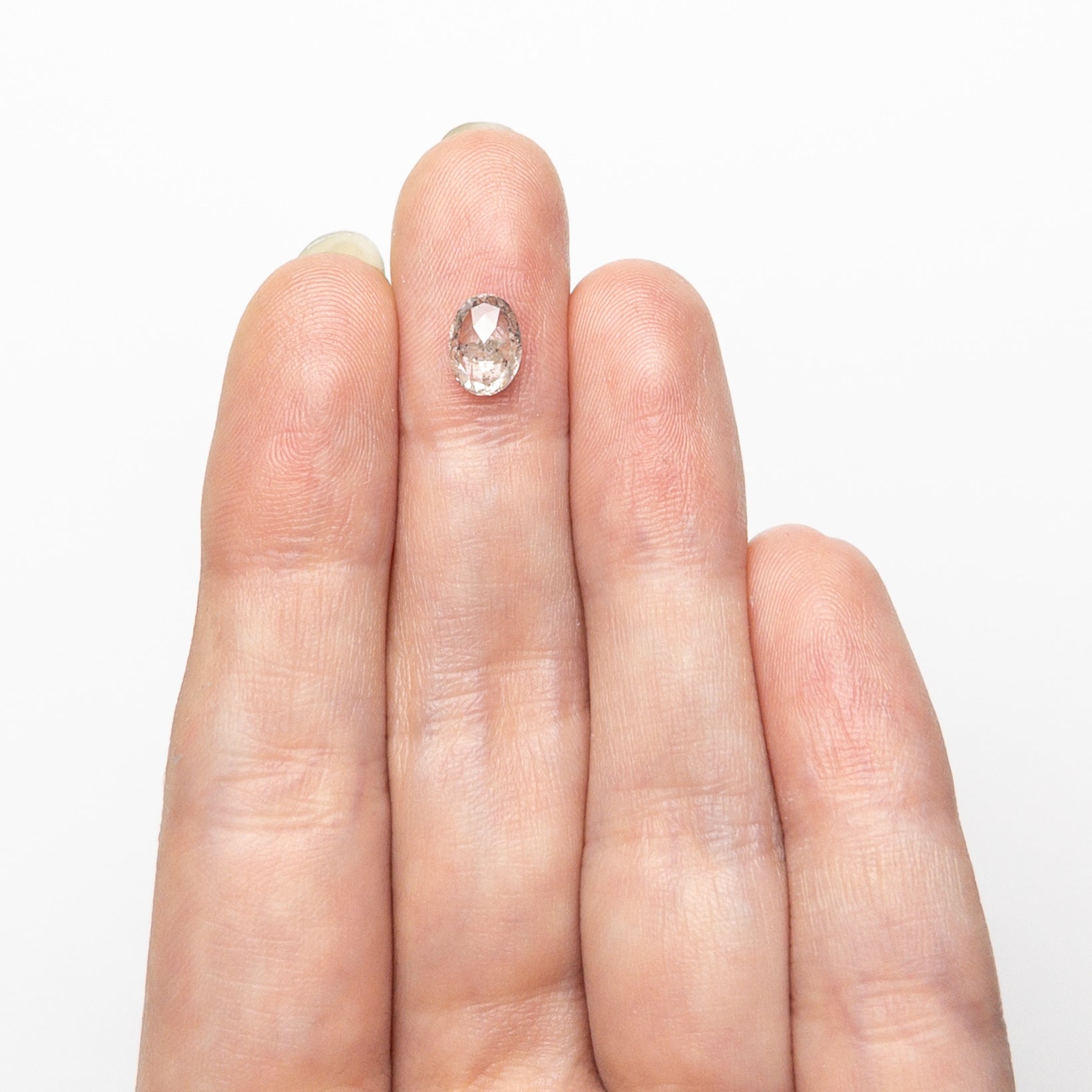 1.02ct 7.415.38x2.83mm Oval Rosecut 🇨🇦 26873 - 01 - MTD