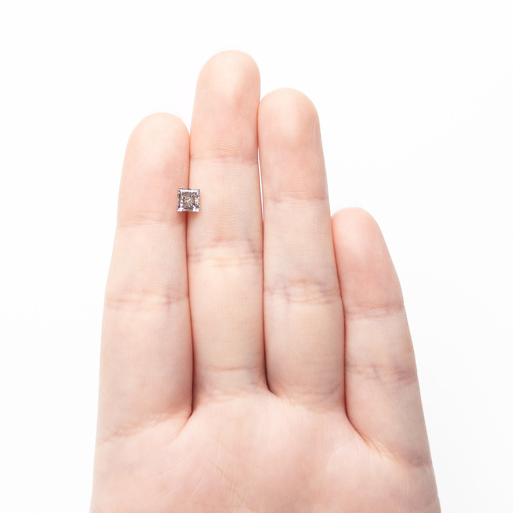 0.71ct 5.02x5.00x2.92mm Carré Step Cut 🇨🇦 27010 - 01 - MTD