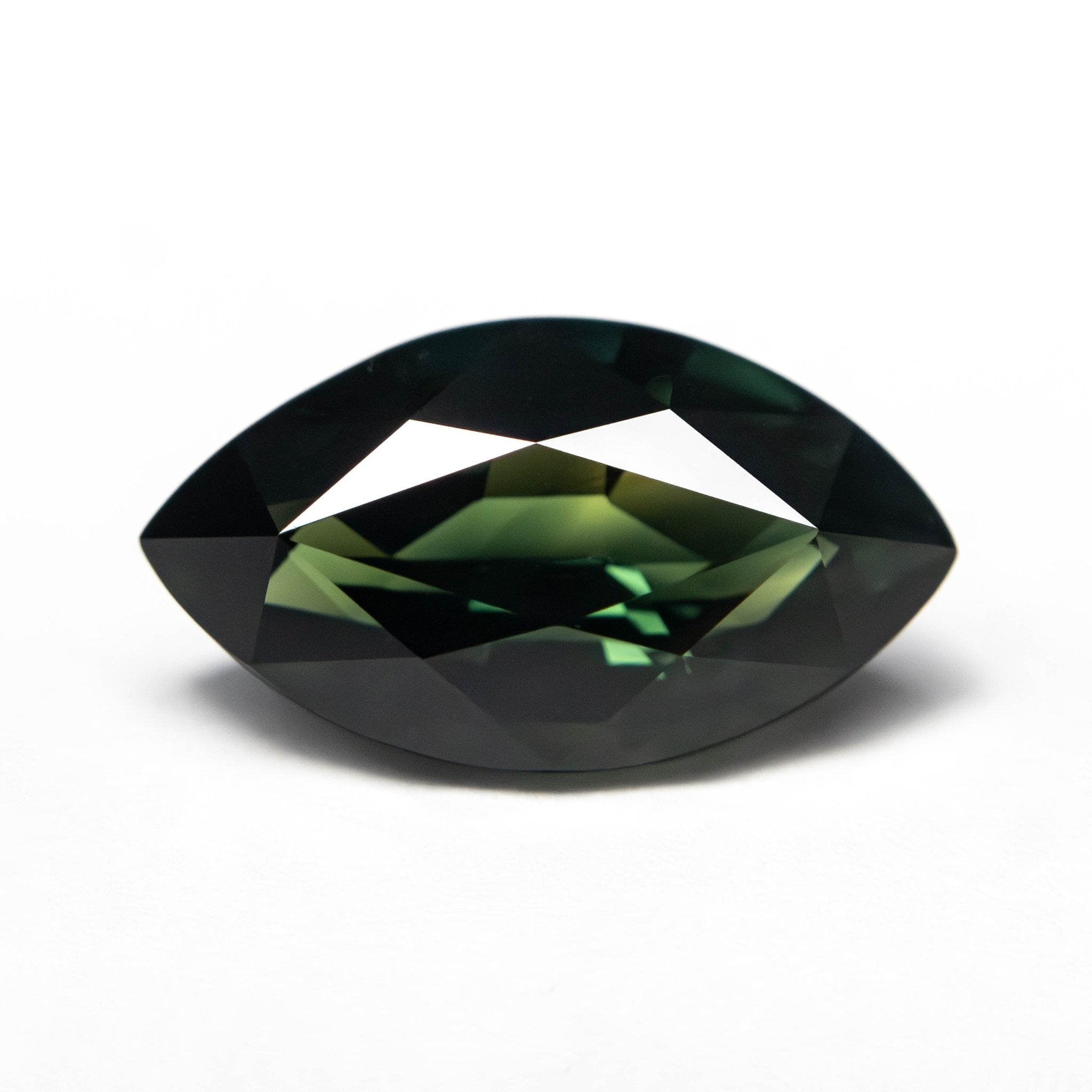 3.27ct 12.82x7.20x4.90mm Marquise Brilliant Sapphire 27137 - 03 - MTD