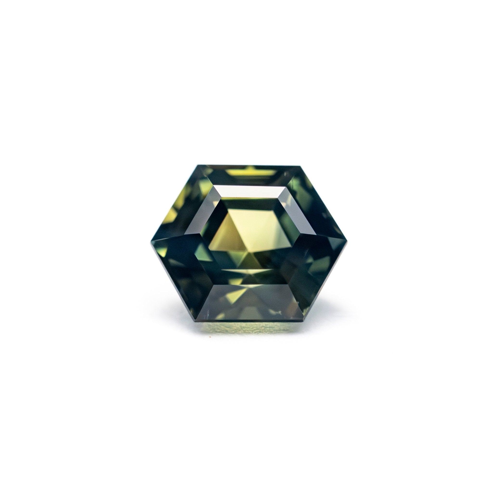 1.19ct 6.67x5.48x4.17mm Hexagon Step Cut Sapphire 27153-03 - MTD